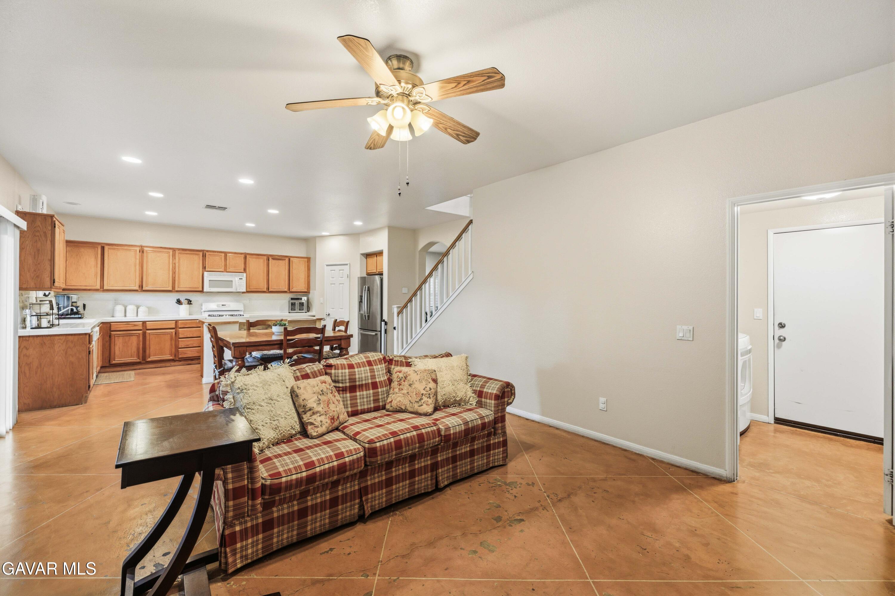 3107 E Avenue K2 Property Photo 18