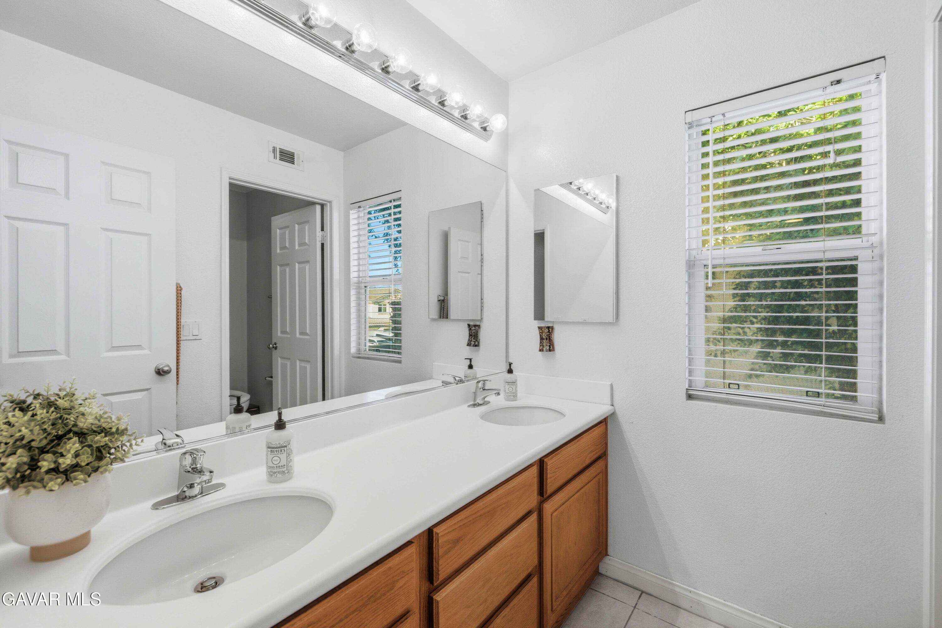 3107 E Avenue K2 Property Photo 28