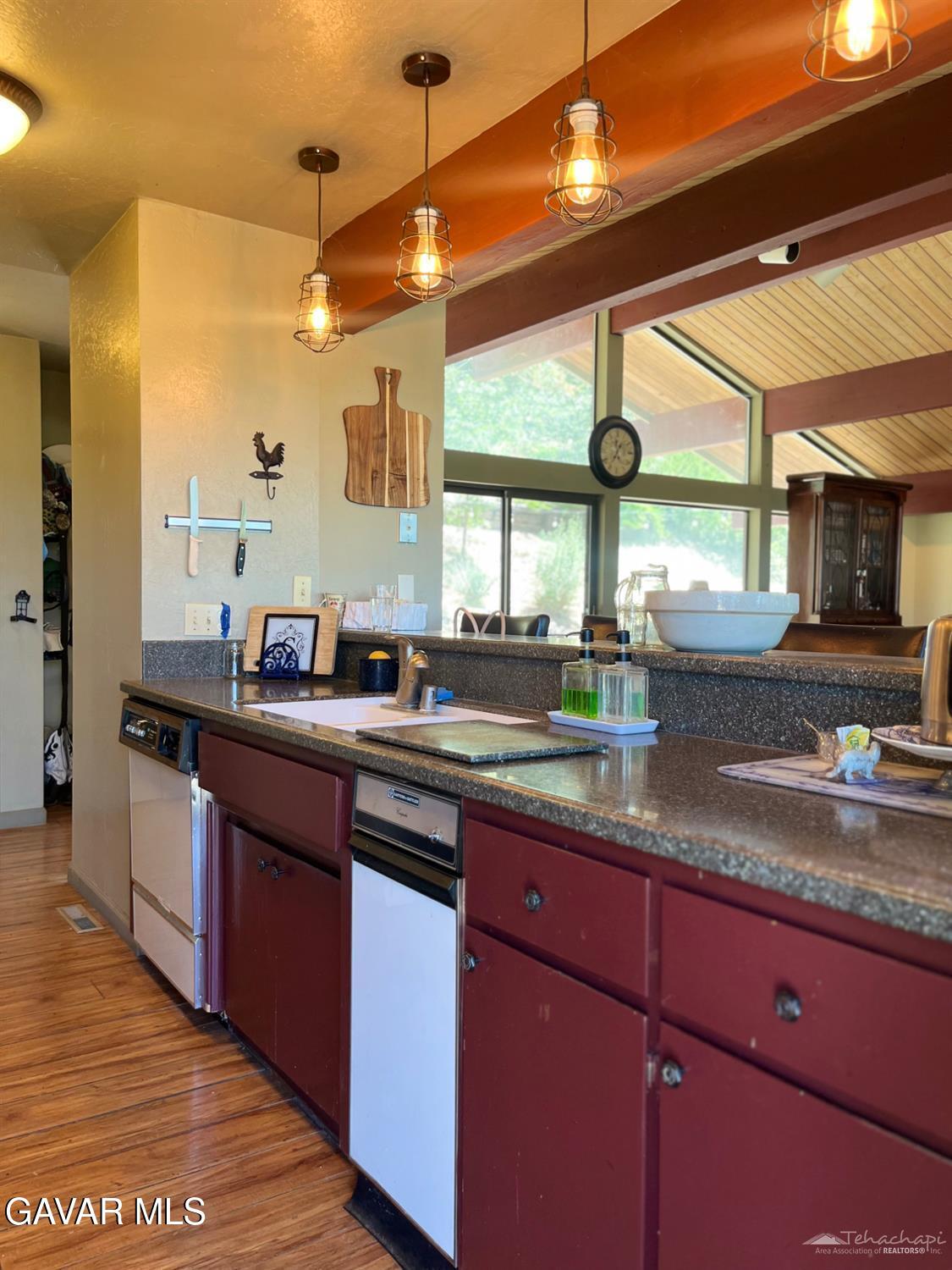 29901 Skyline Drive Property Photo 6