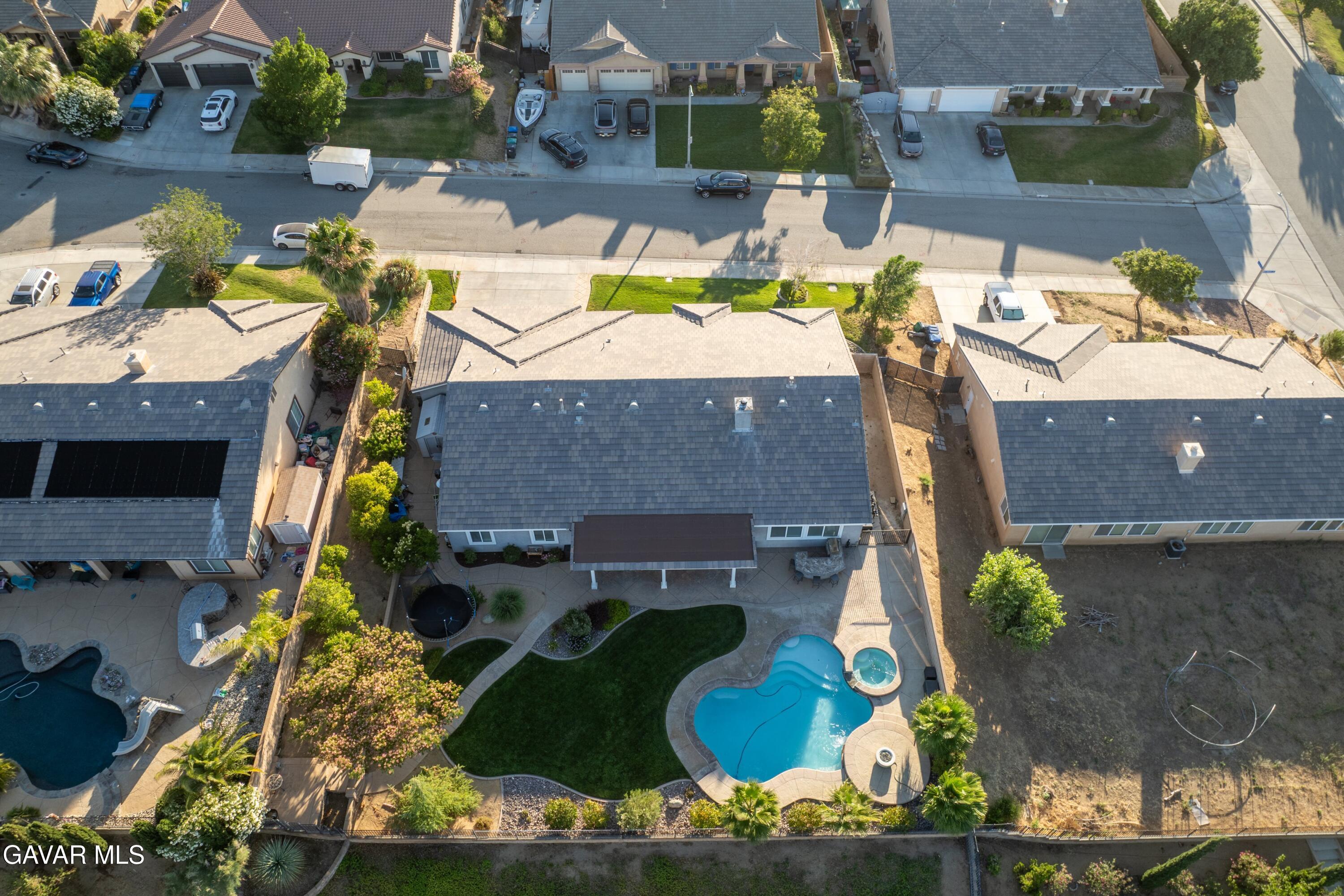 40816 Los Amores Court Property Photo 33