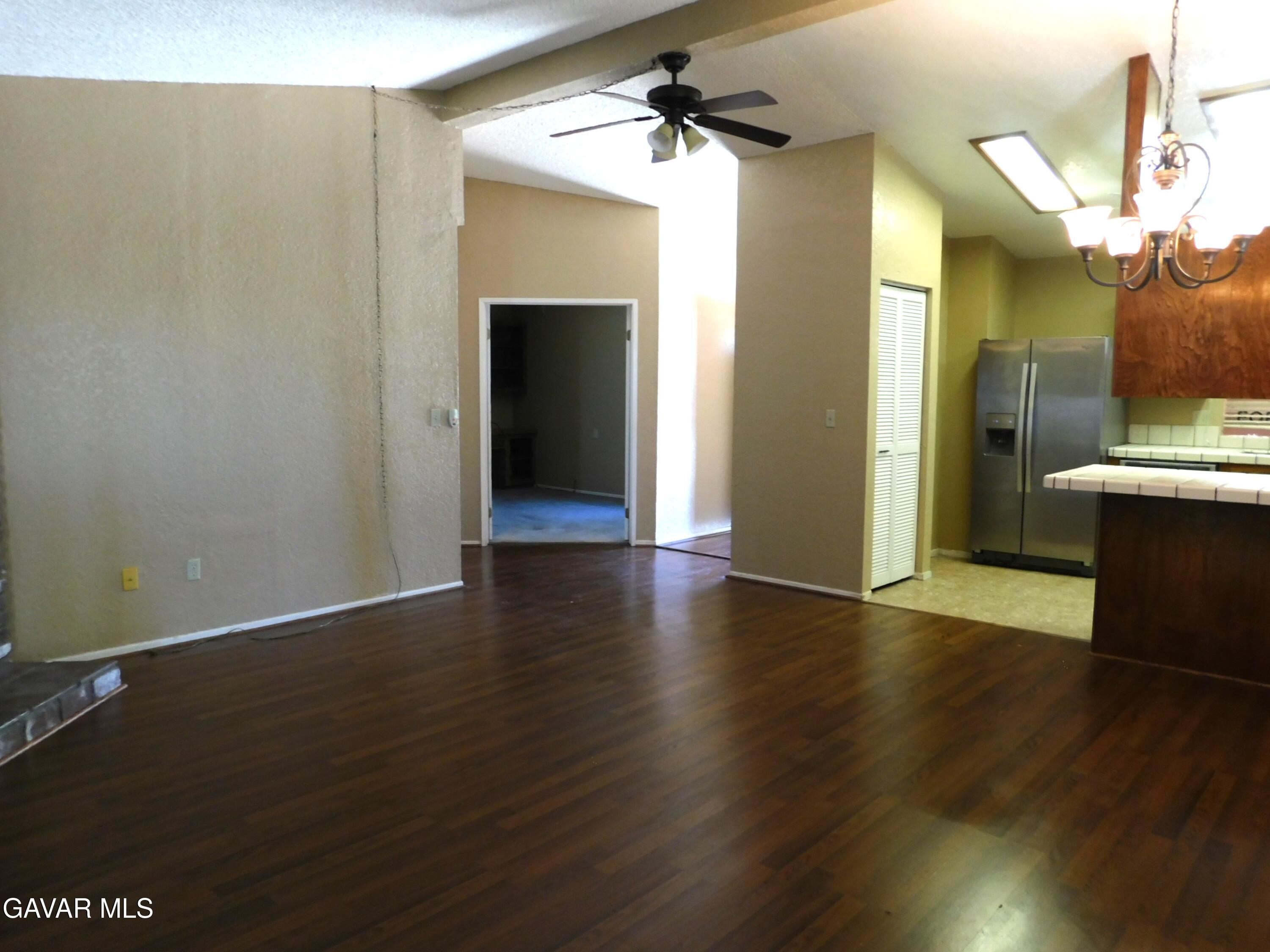 14306 Dover Drive Property Photo 4