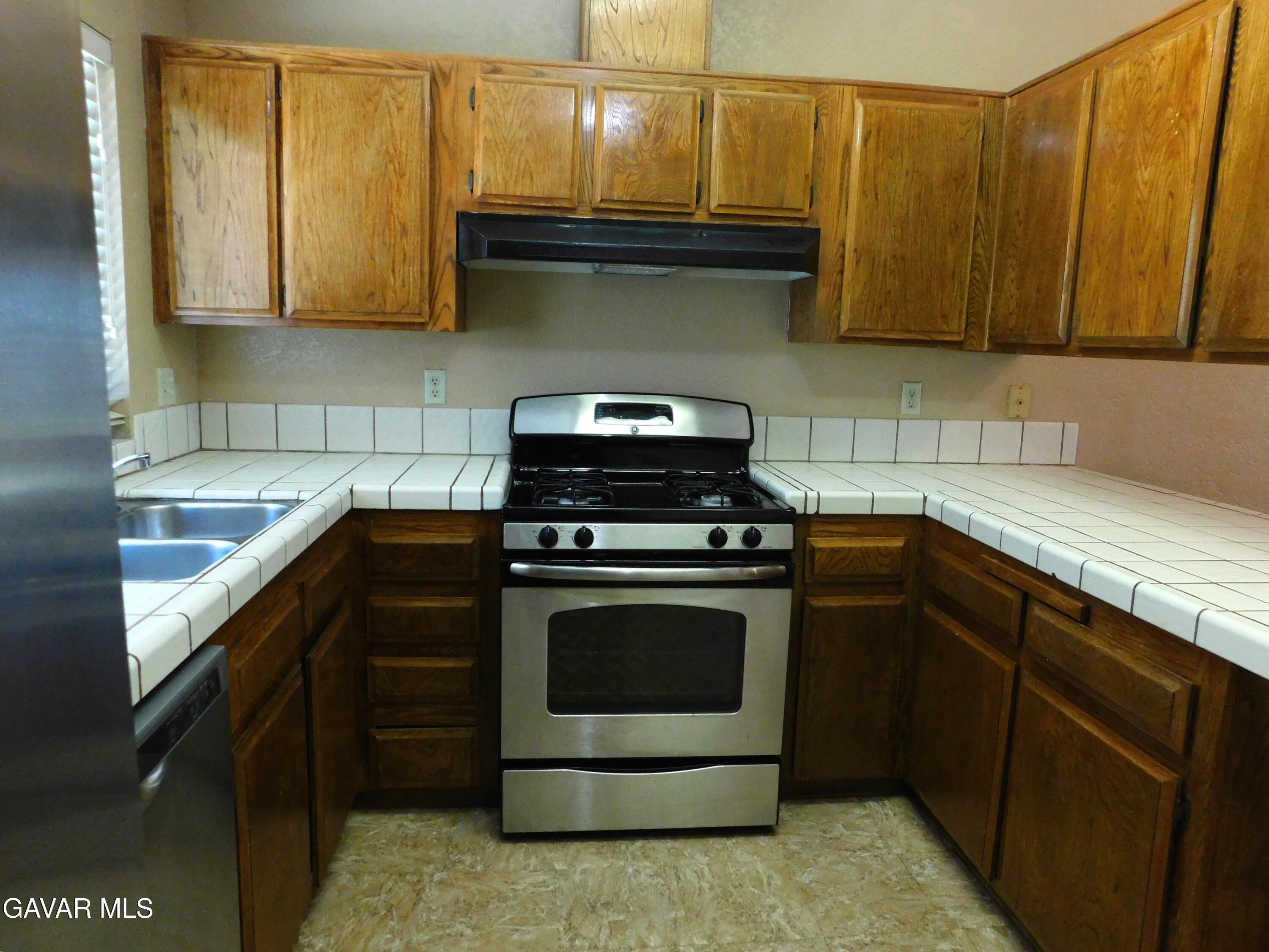 14306 Dover Drive Property Photo 7