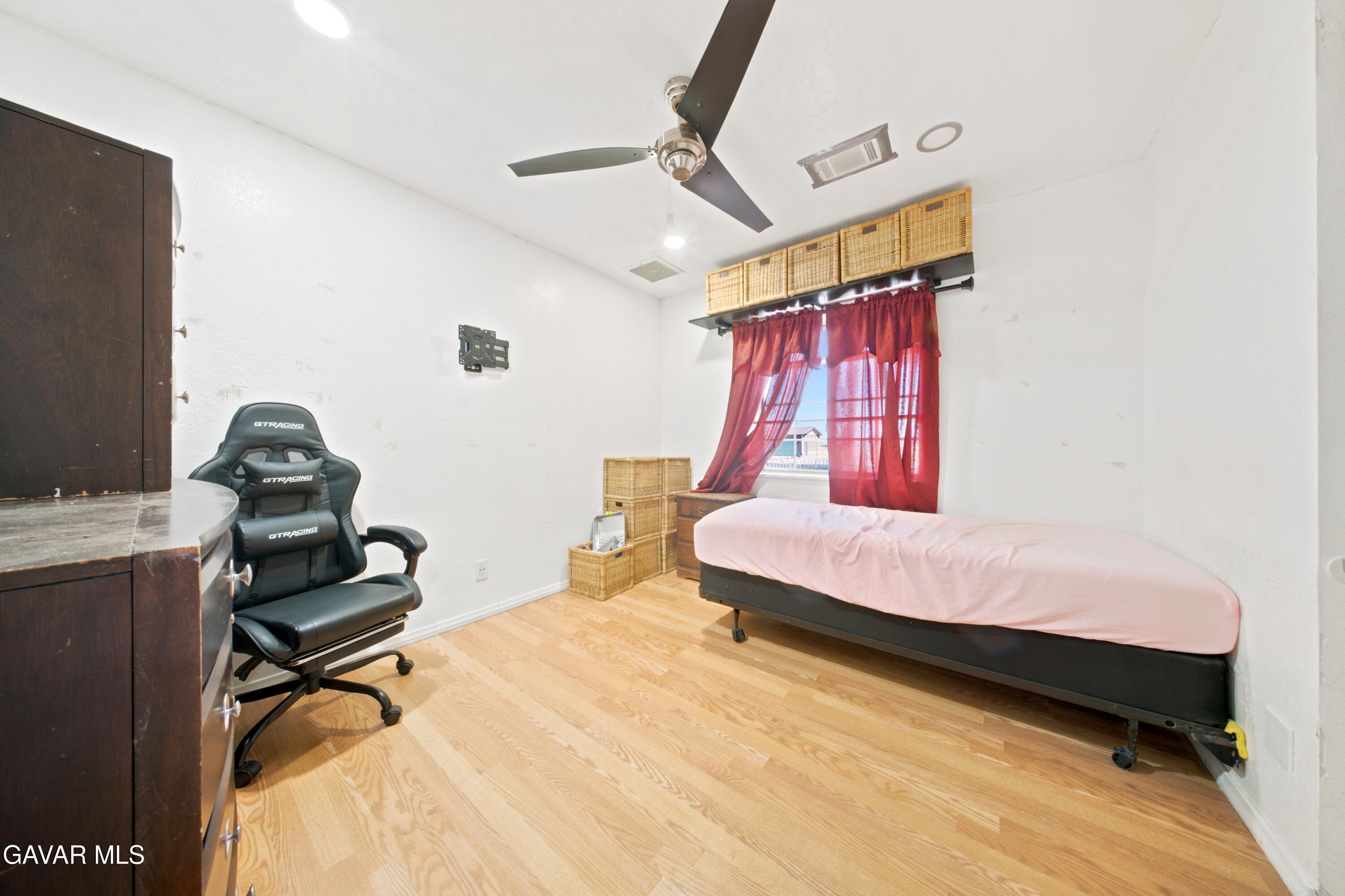16768 Monterey Avenue Property Photo 13