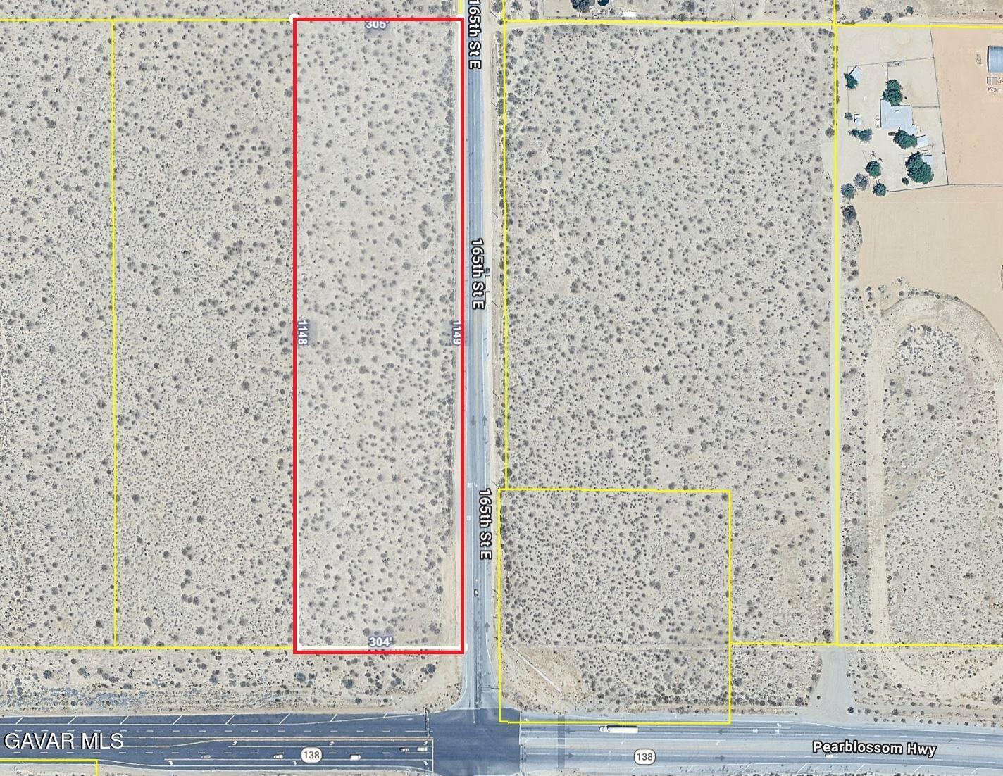16500 Pearblossom Highway Property Photo 1