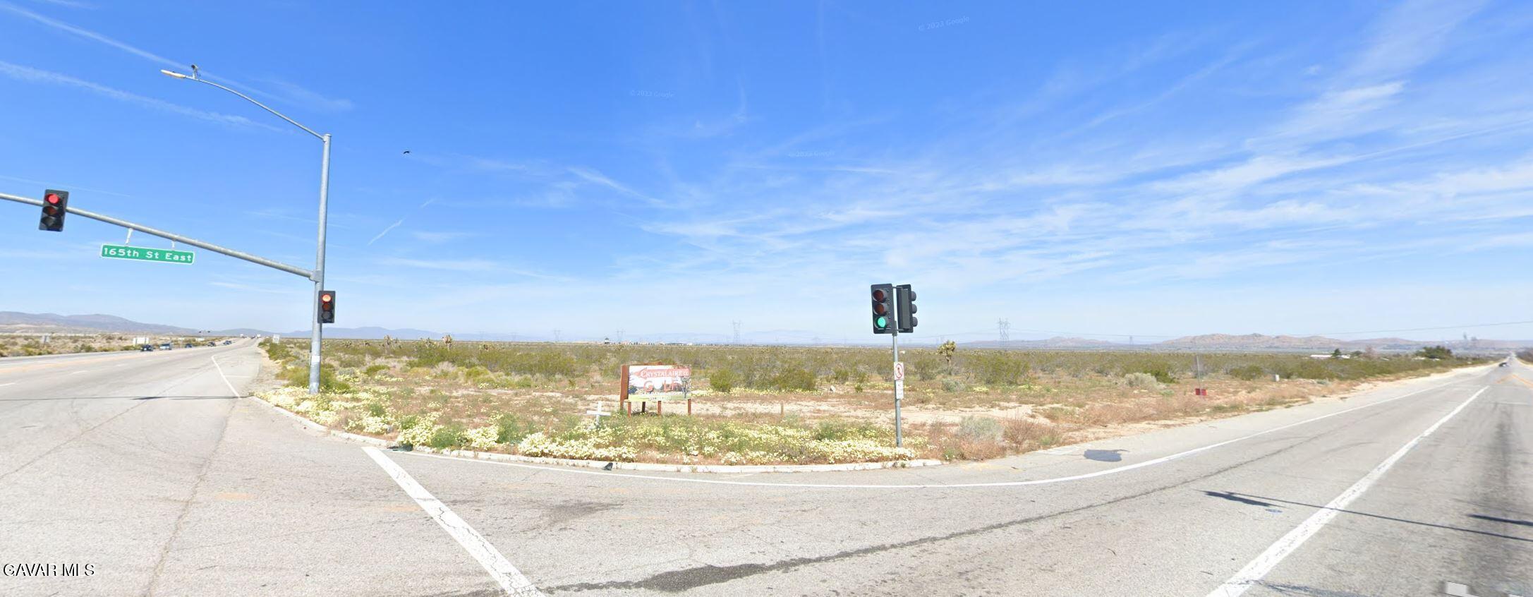 16500 Pearblossom Highway Property Photo 6