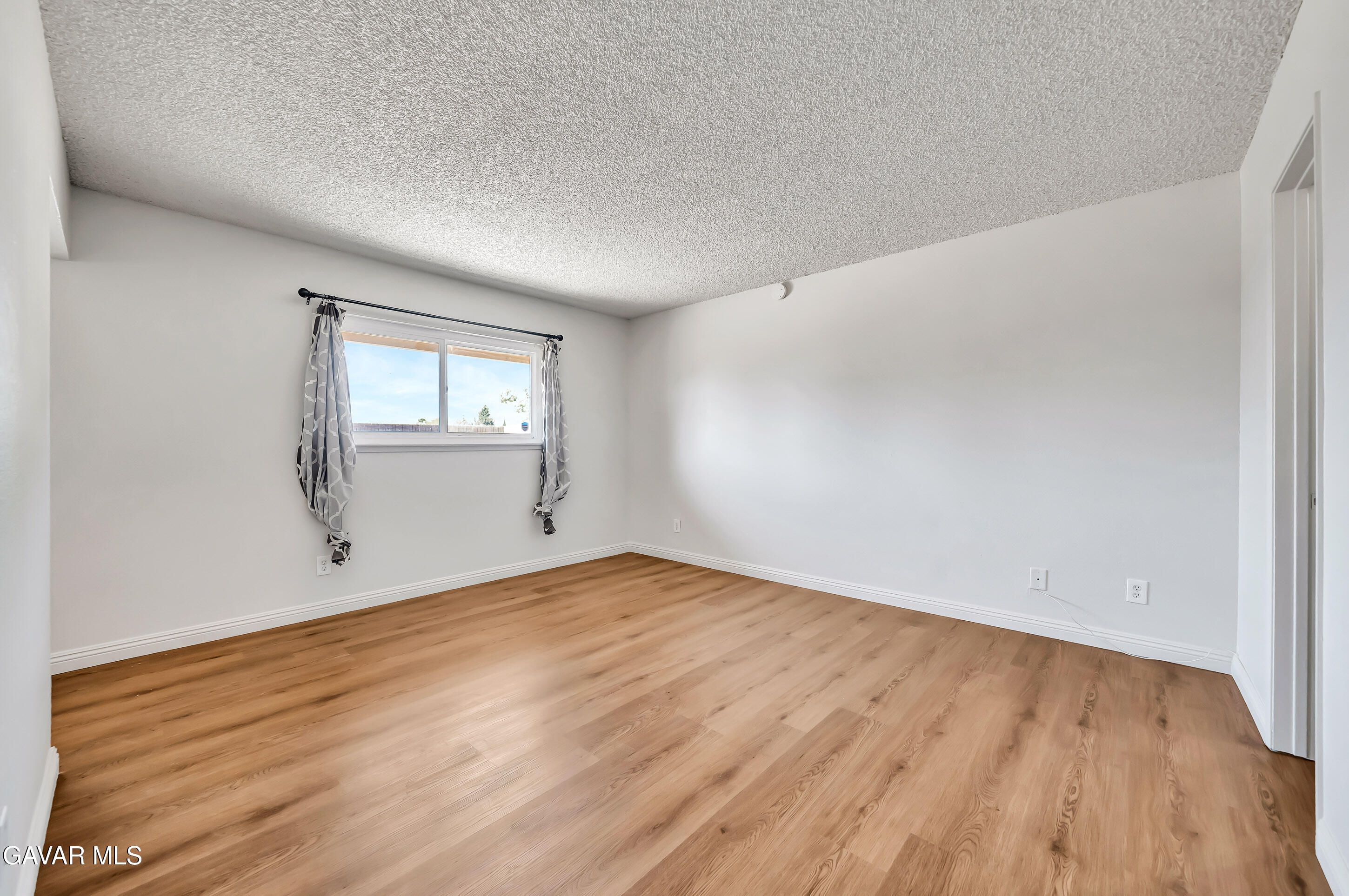 2101 Dallin Street Property Photo 26