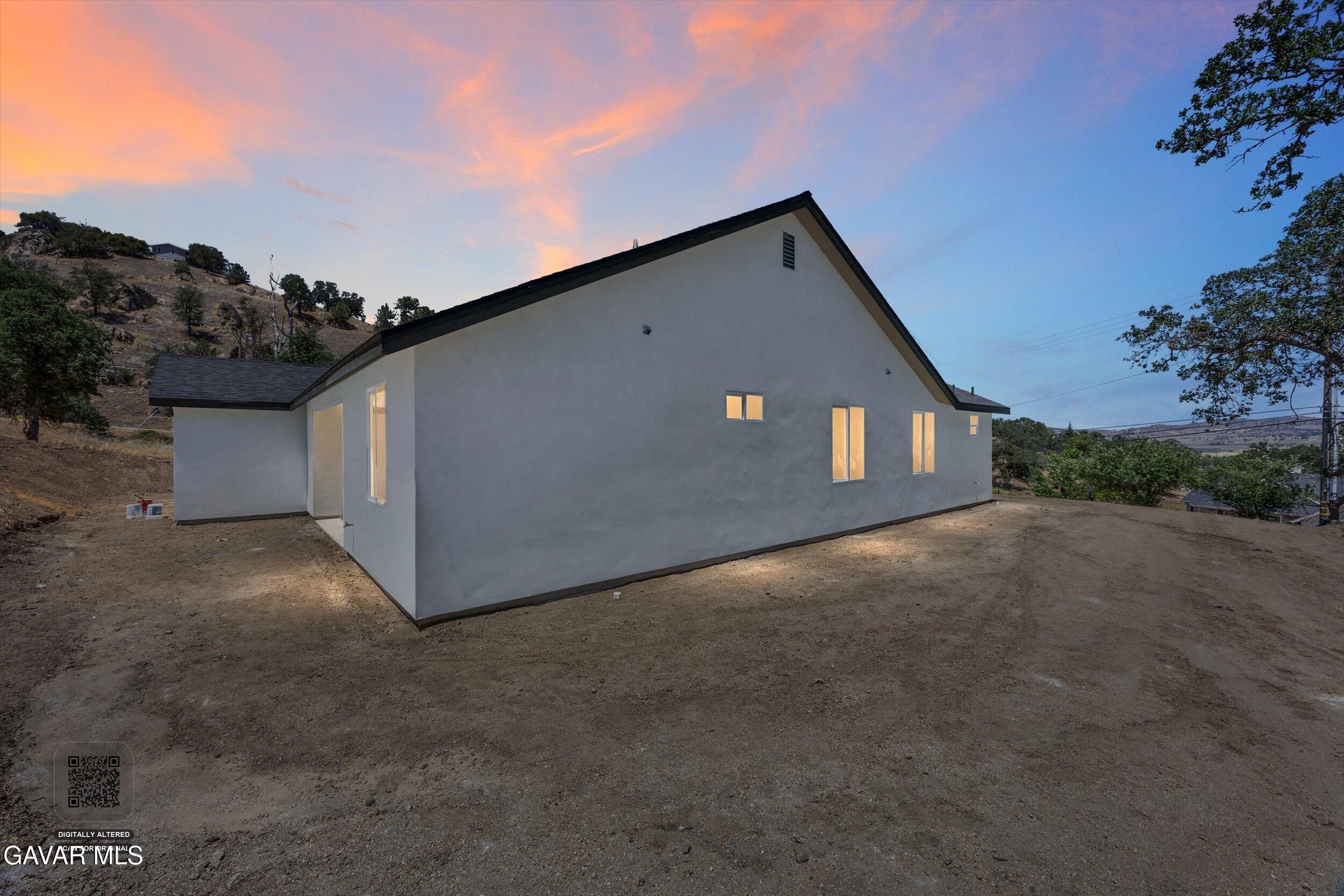 29650 Stallion Springs Drive Property Photo 2