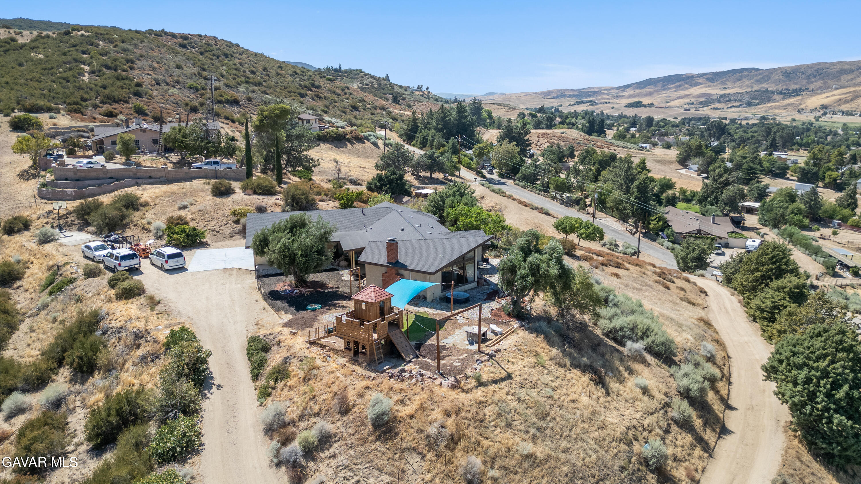 8734 Vientos Drive Property Photo 9