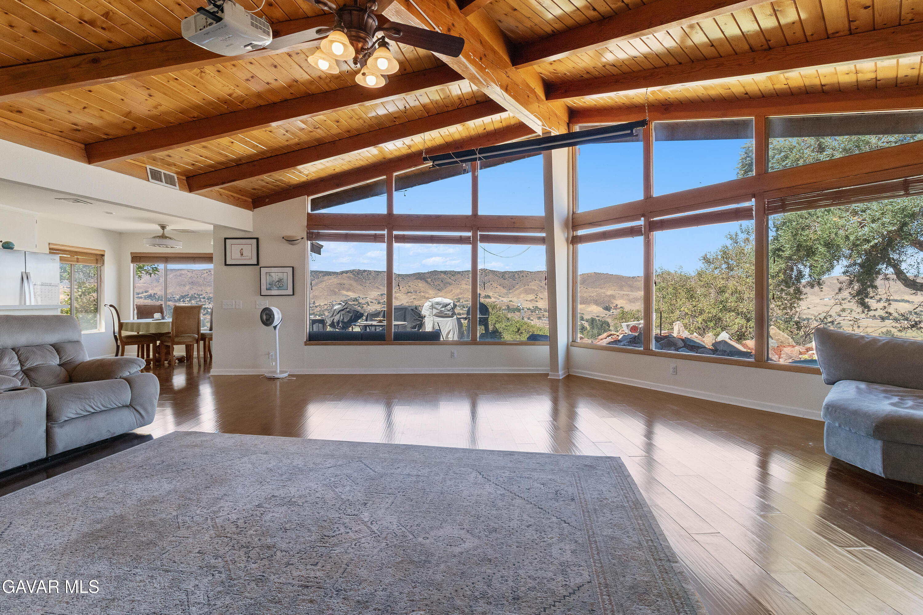 8734 Vientos Drive Property Photo 14