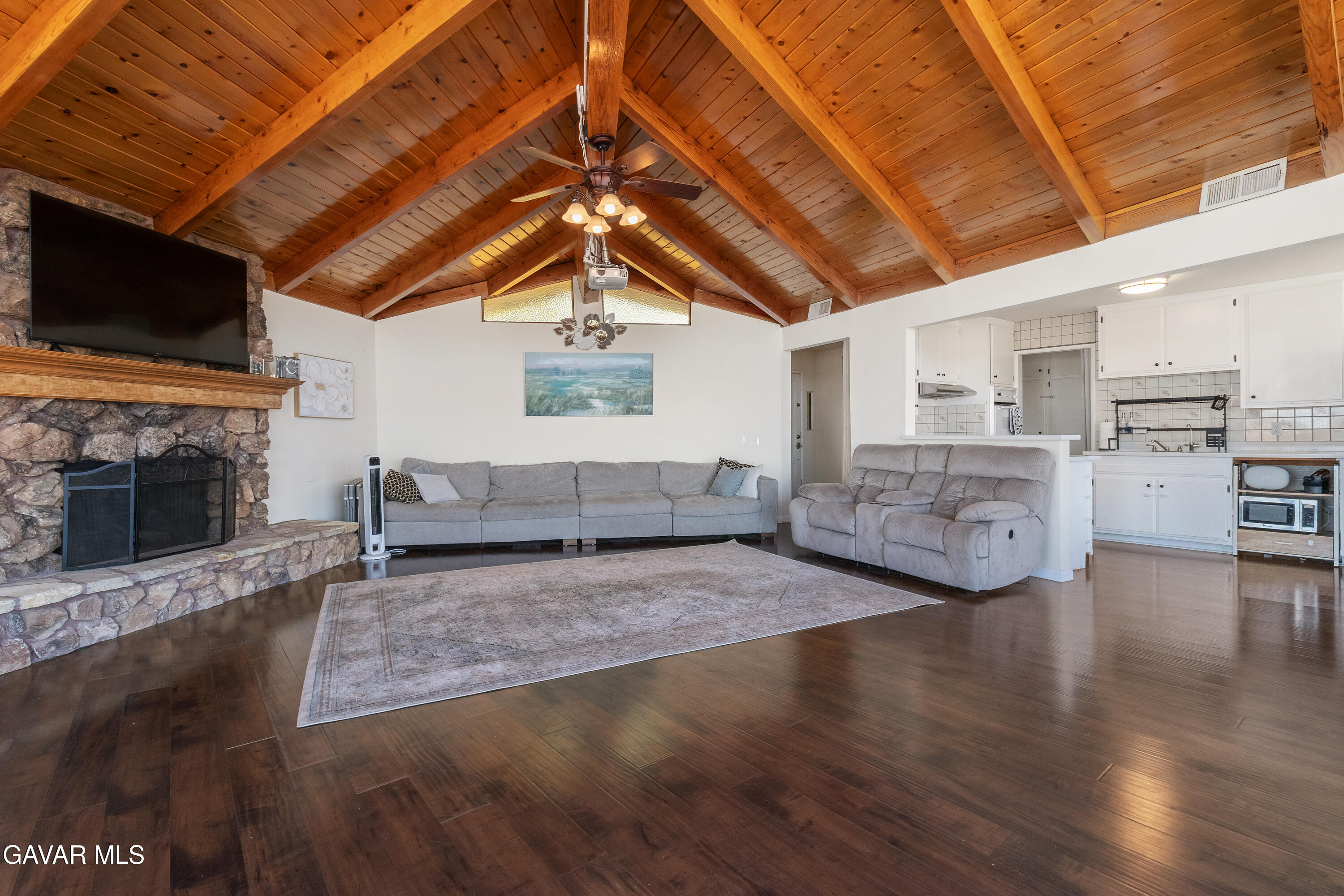 8734 Vientos Drive Property Photo 15