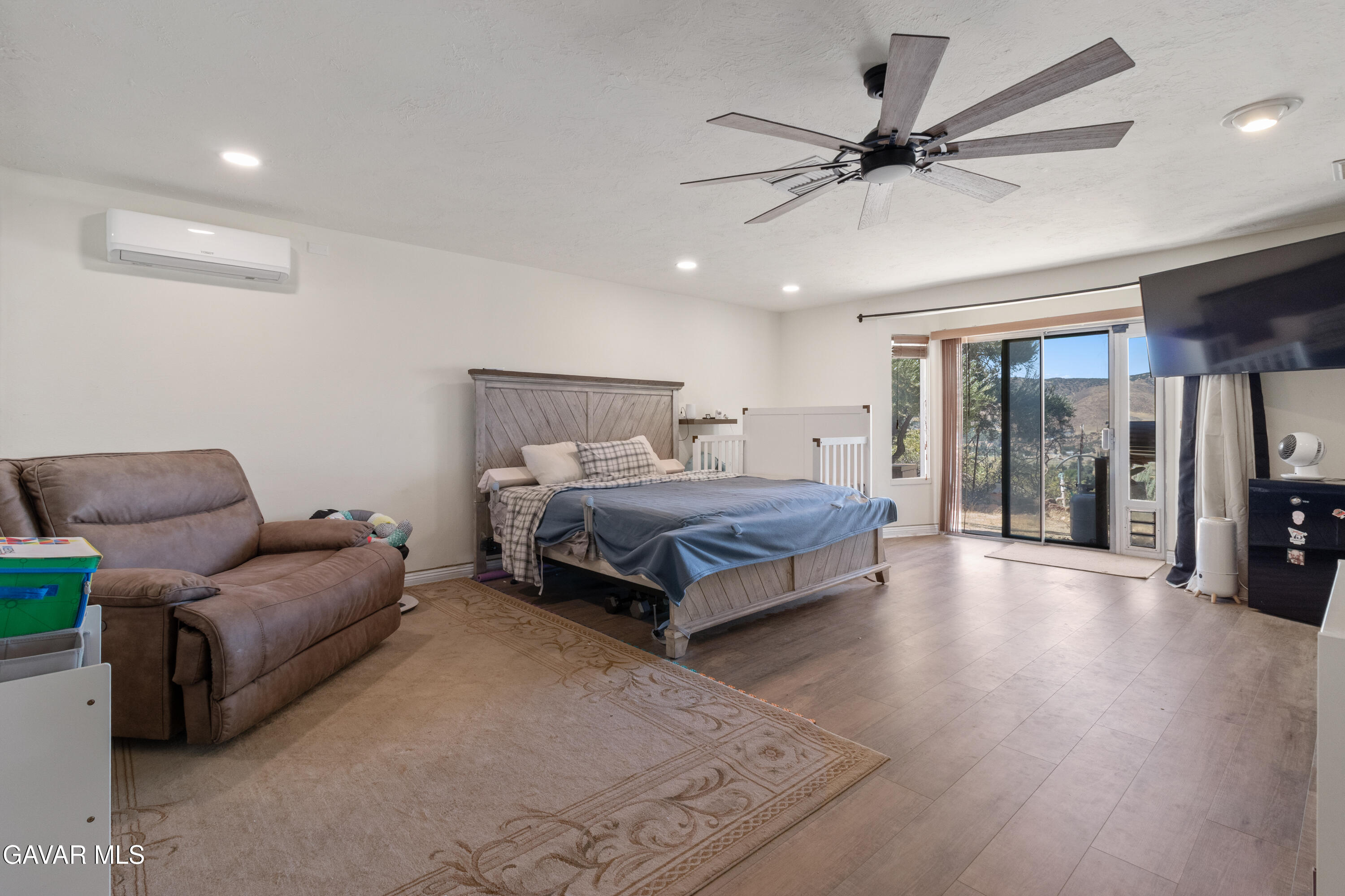 8734 Vientos Drive Property Photo 27