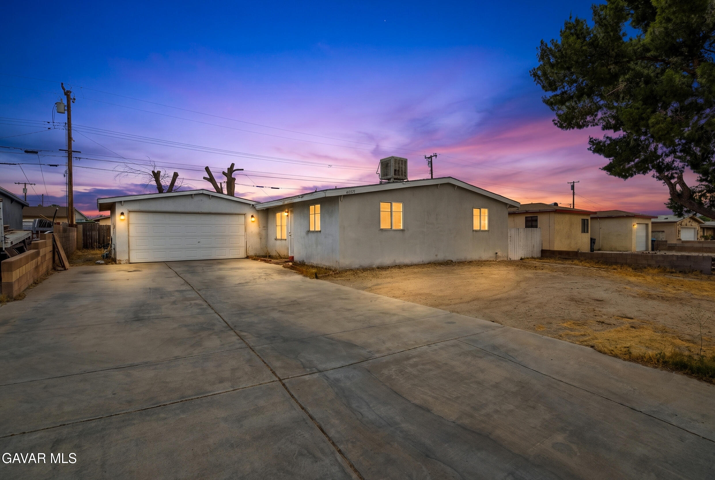 44251 Carolside Avenue Property Photo 1