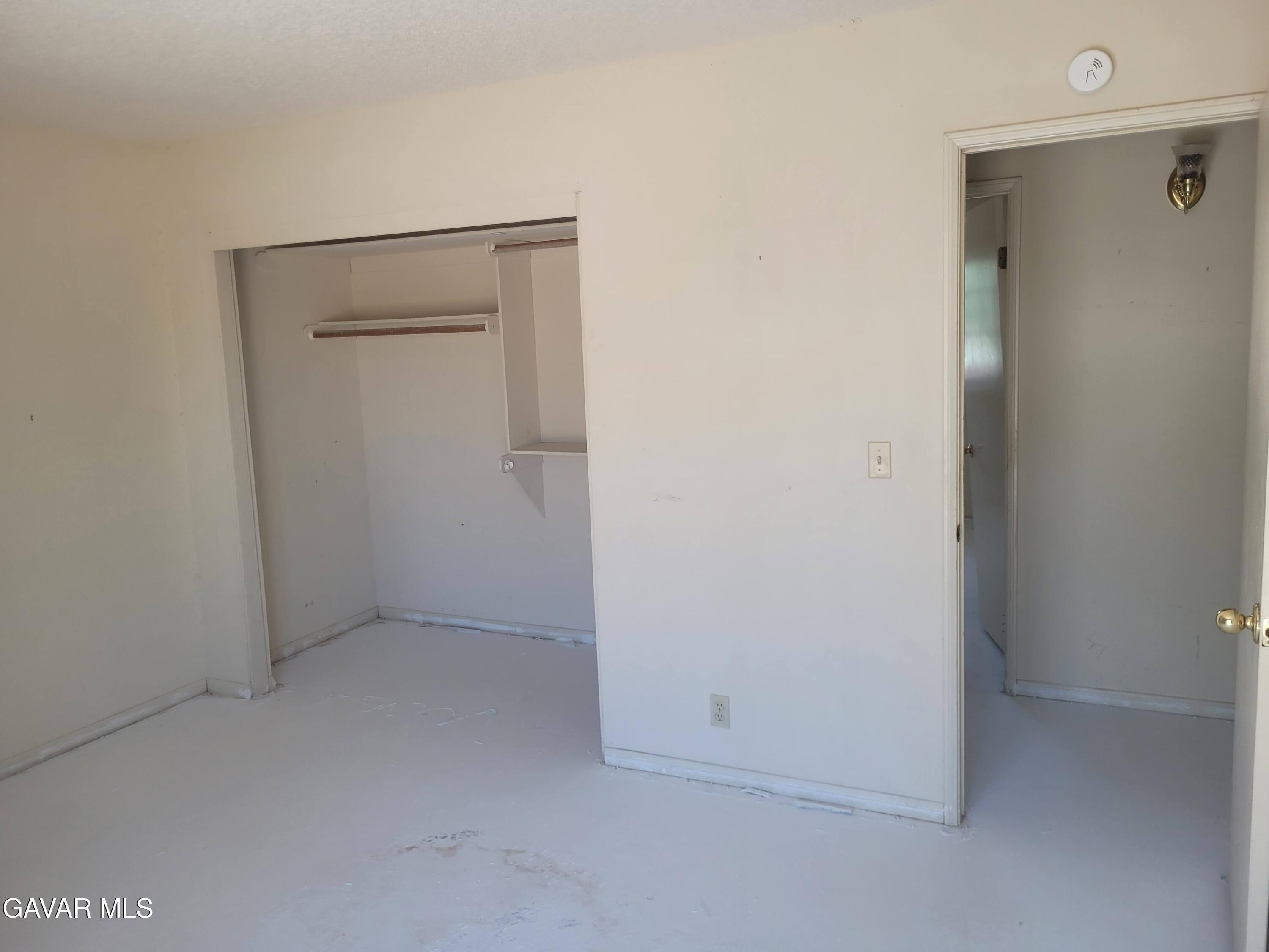 9012 Columbine Avenue Property Photo 10