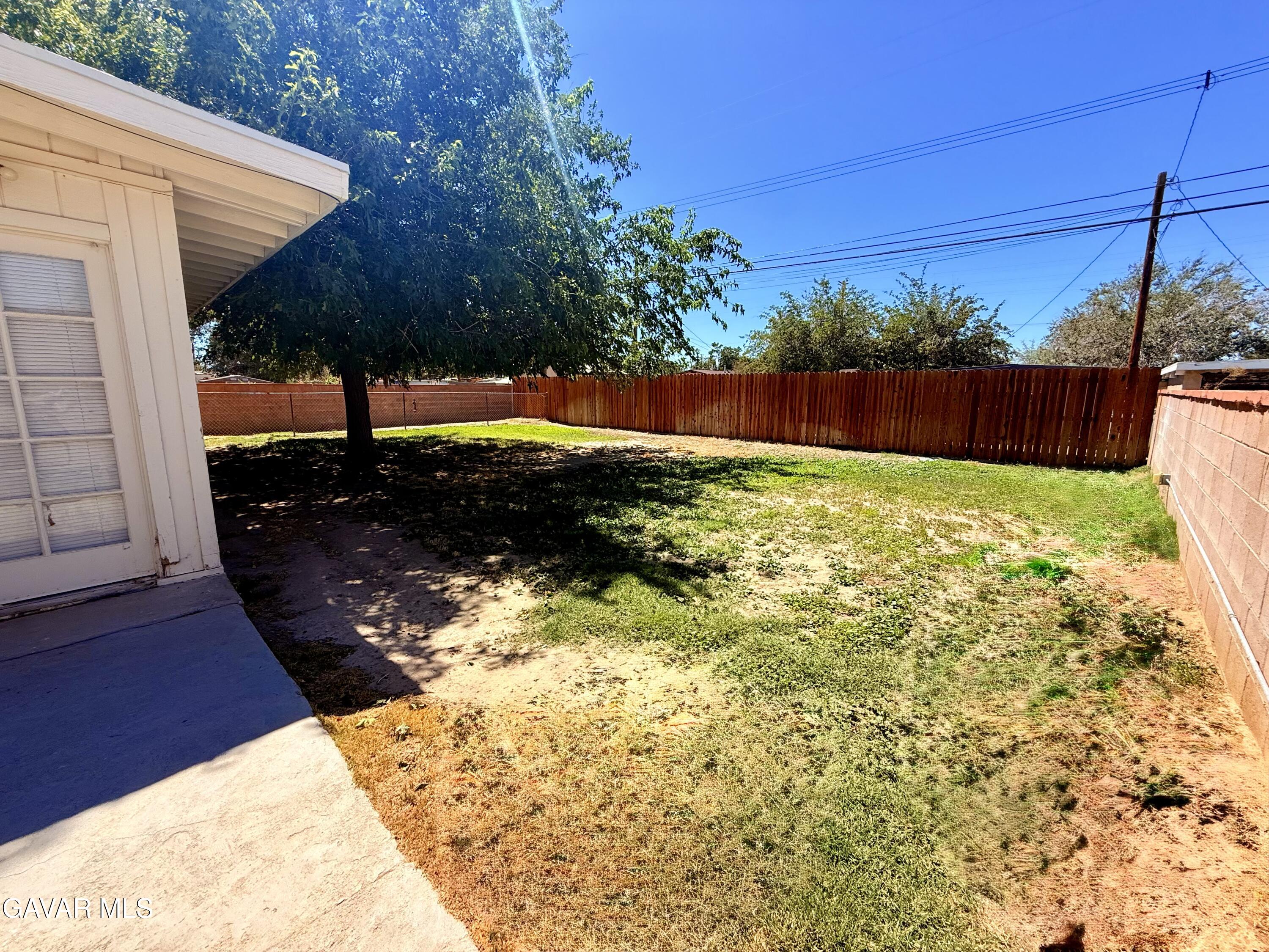 45503 Genoa Avenue Property Photo 23