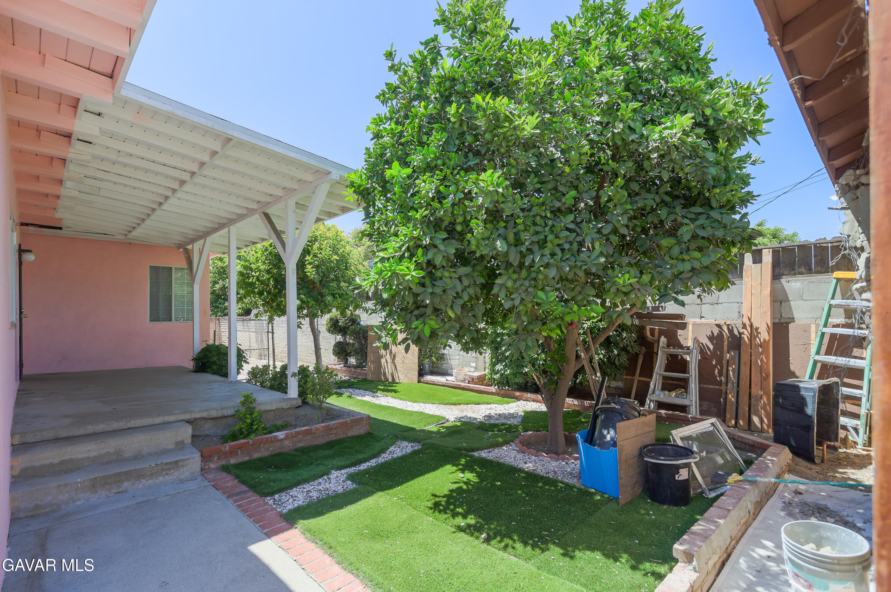 13951 Terra Bella Street Property Photo 19