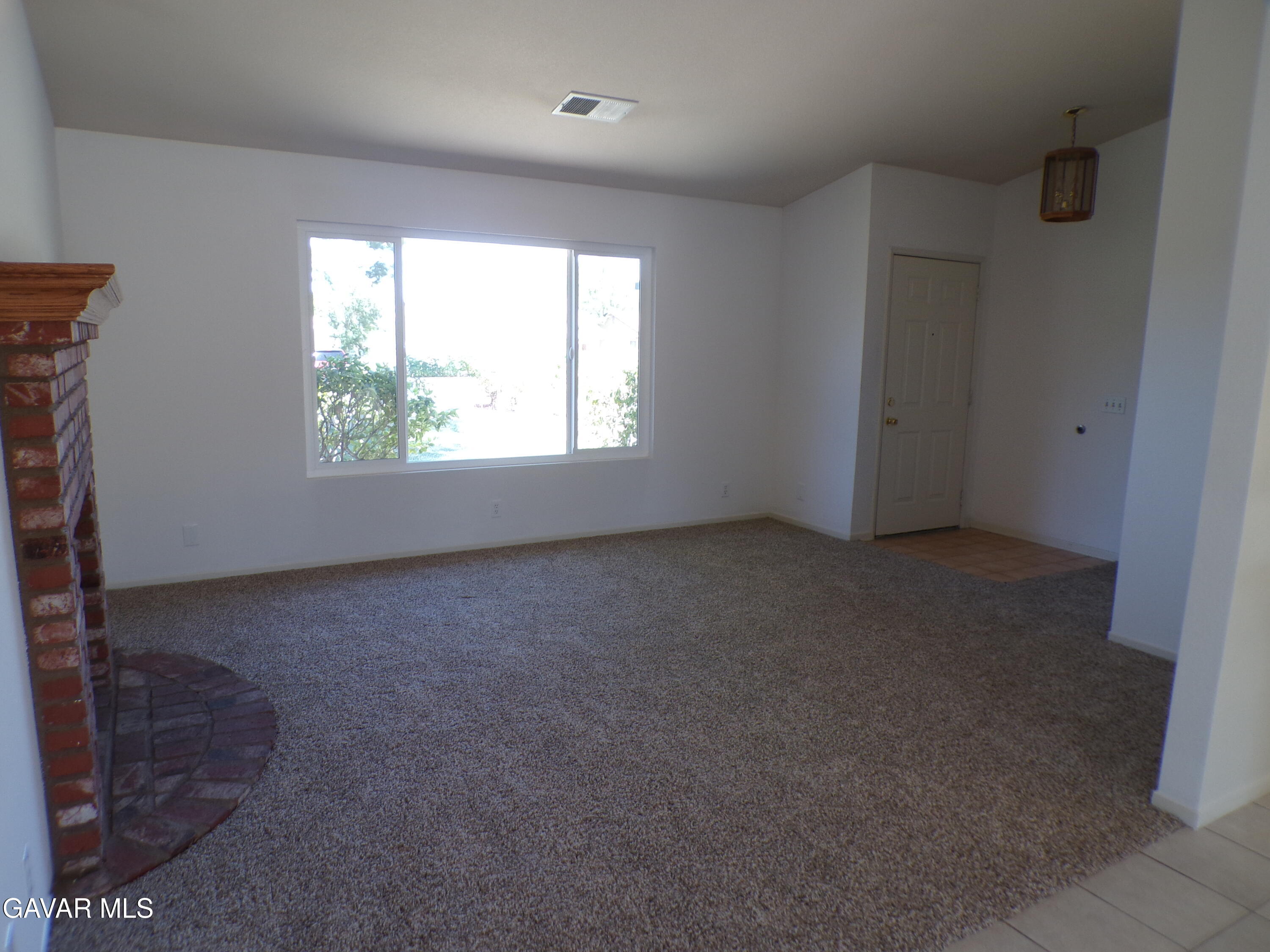 5102 W Avenue L10 Property Photo 13