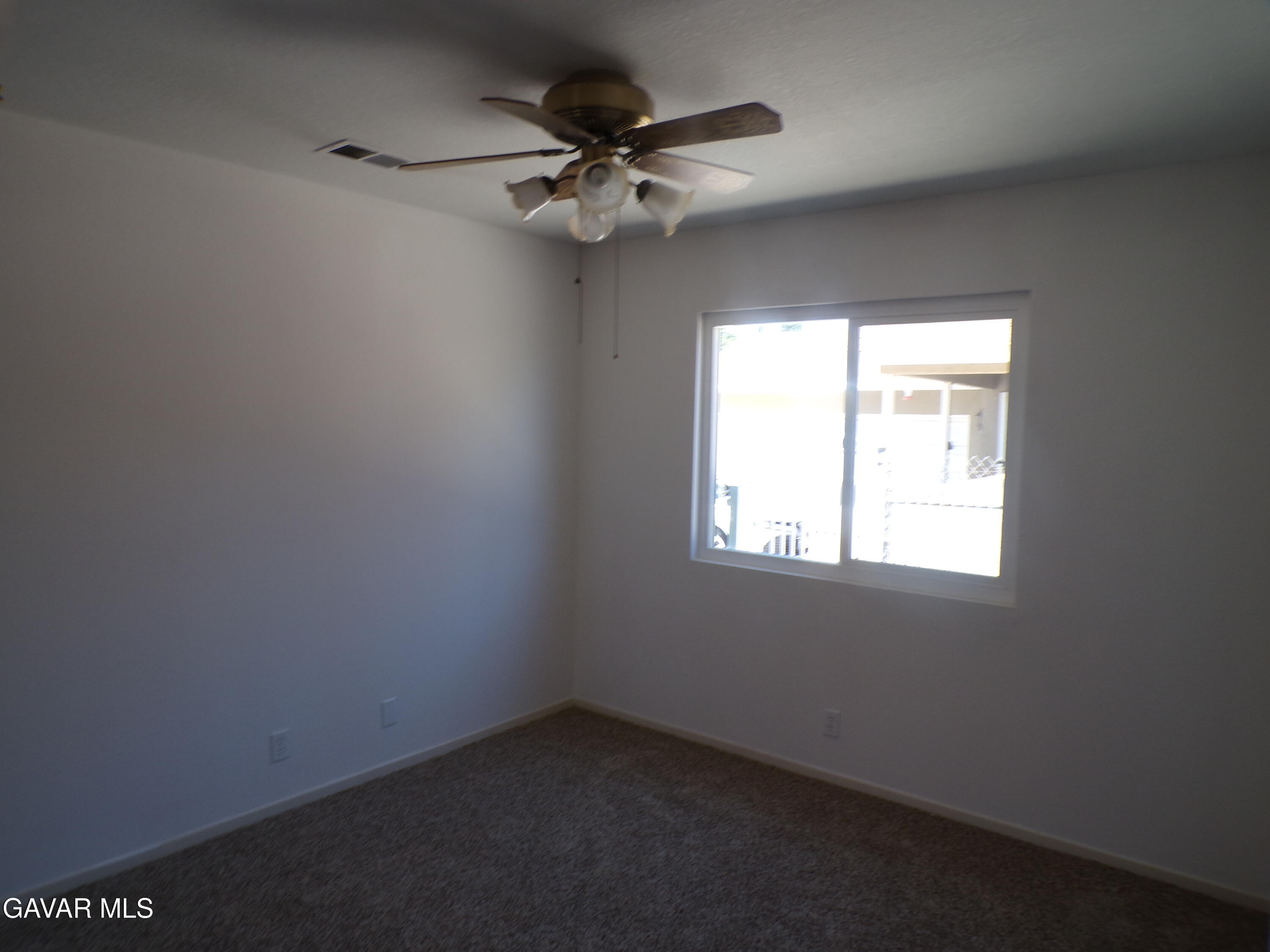 5102 W Avenue L10 Property Photo 19