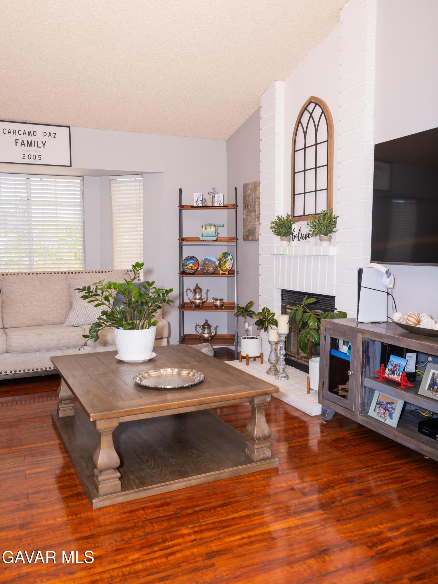 3545 Jupiter Avenue Property Photo 12