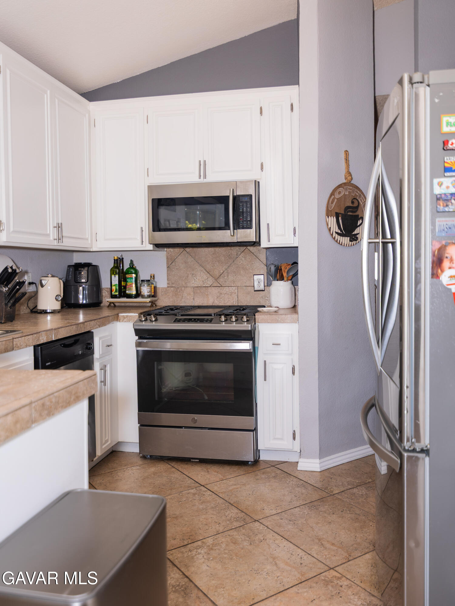3545 Jupiter Avenue Property Photo 17