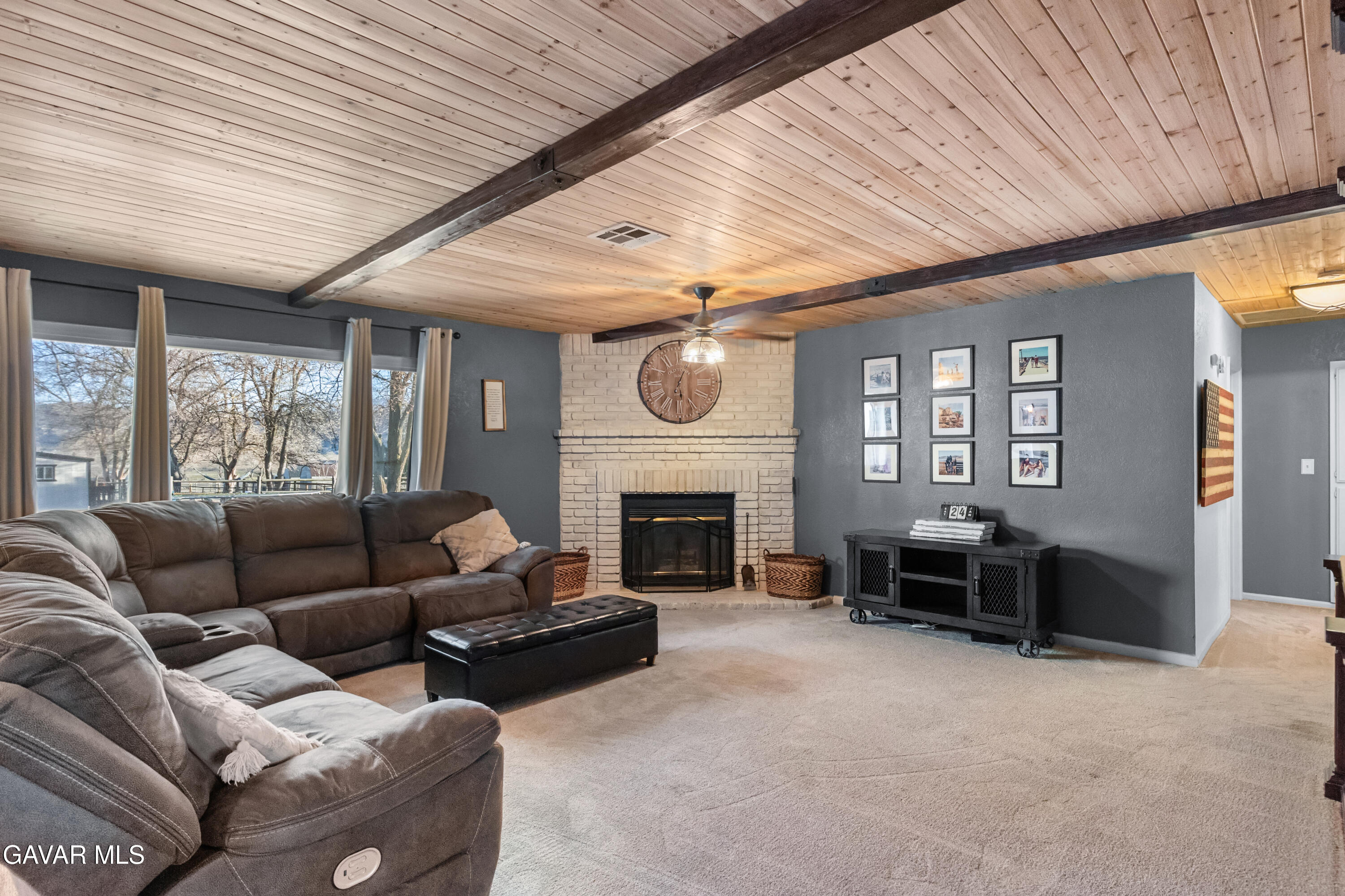 28050 Black Gold Way Property Photo 6