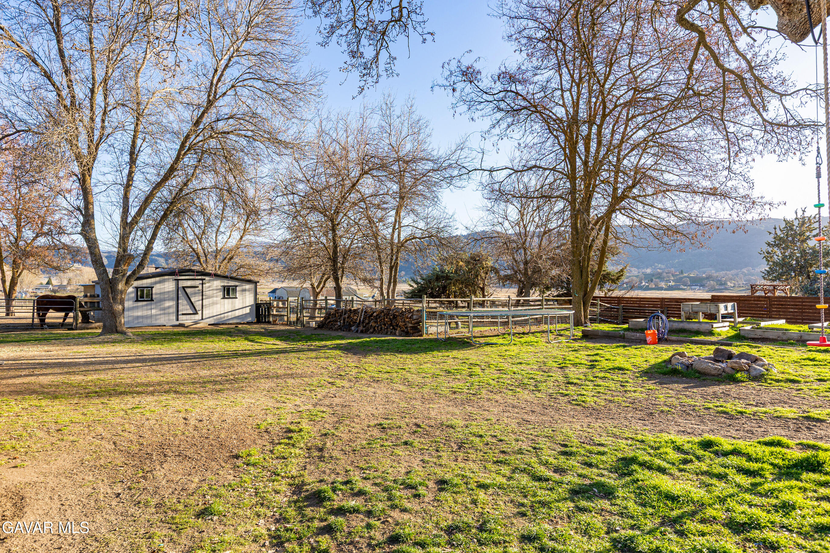 28050 Black Gold Way Property Photo 37