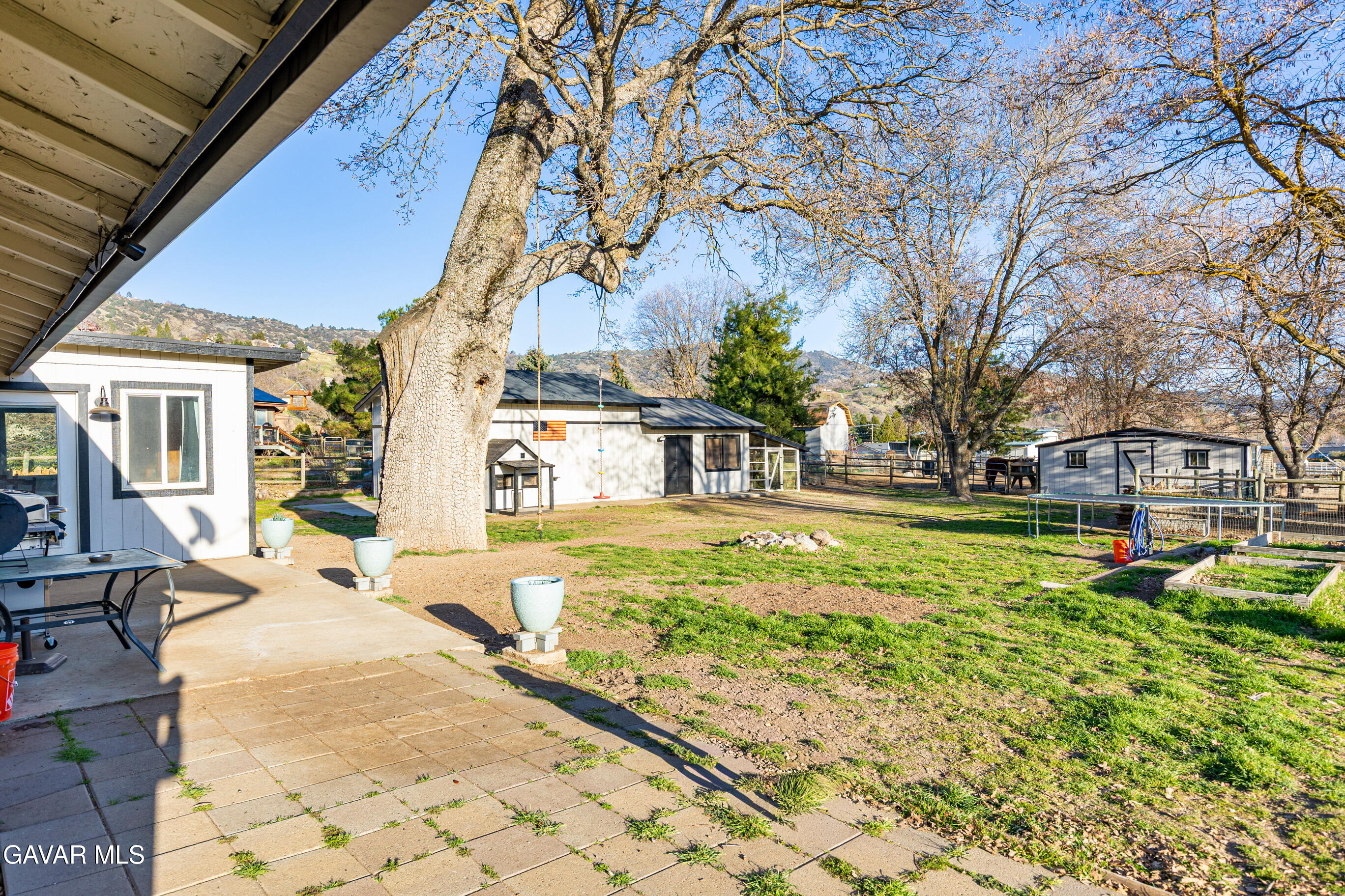 28050 Black Gold Way Property Photo 40