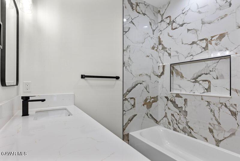 8935 Aspen Avenue Property Photo 13