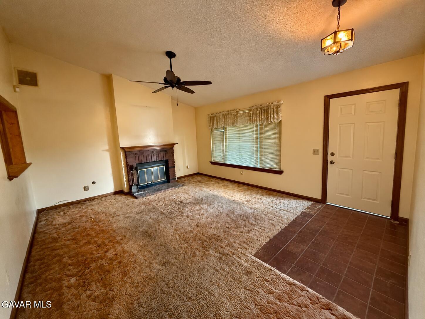 1719 Hitchcock Place Property Photo 5