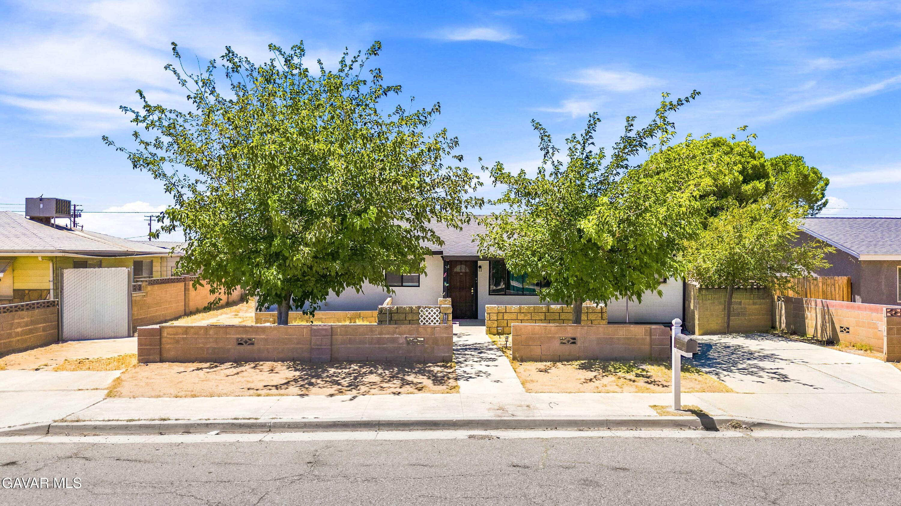 12591 Daisy Street Property Photo 1