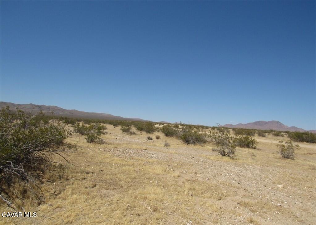 27319003005 Hans Boulevard Property Photo 1
