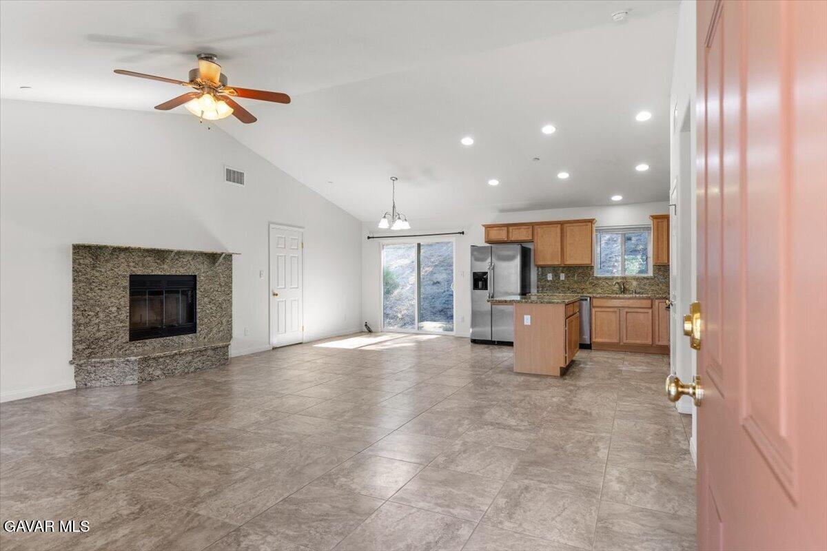 25340 Deertrail Drive Property Photo 4