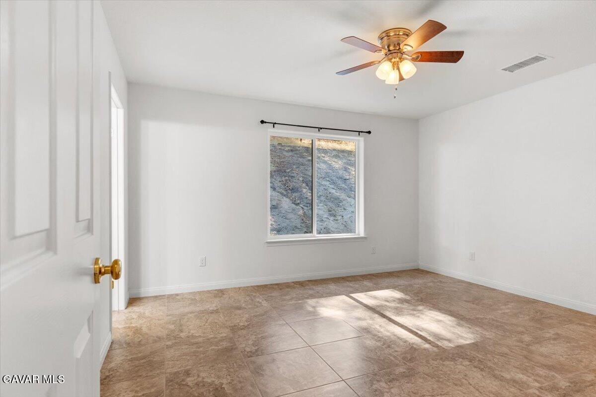 25340 Deertrail Drive Property Photo 17