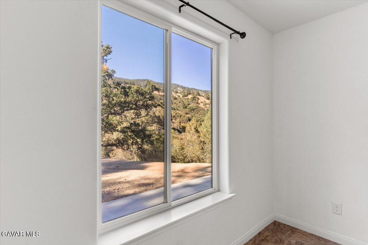 25340 Deertrail Drive Property Photo 21