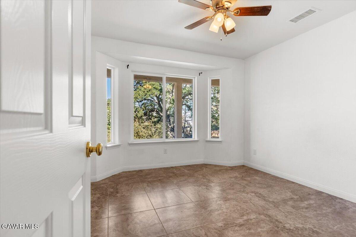 25340 Deertrail Drive Property Photo 22