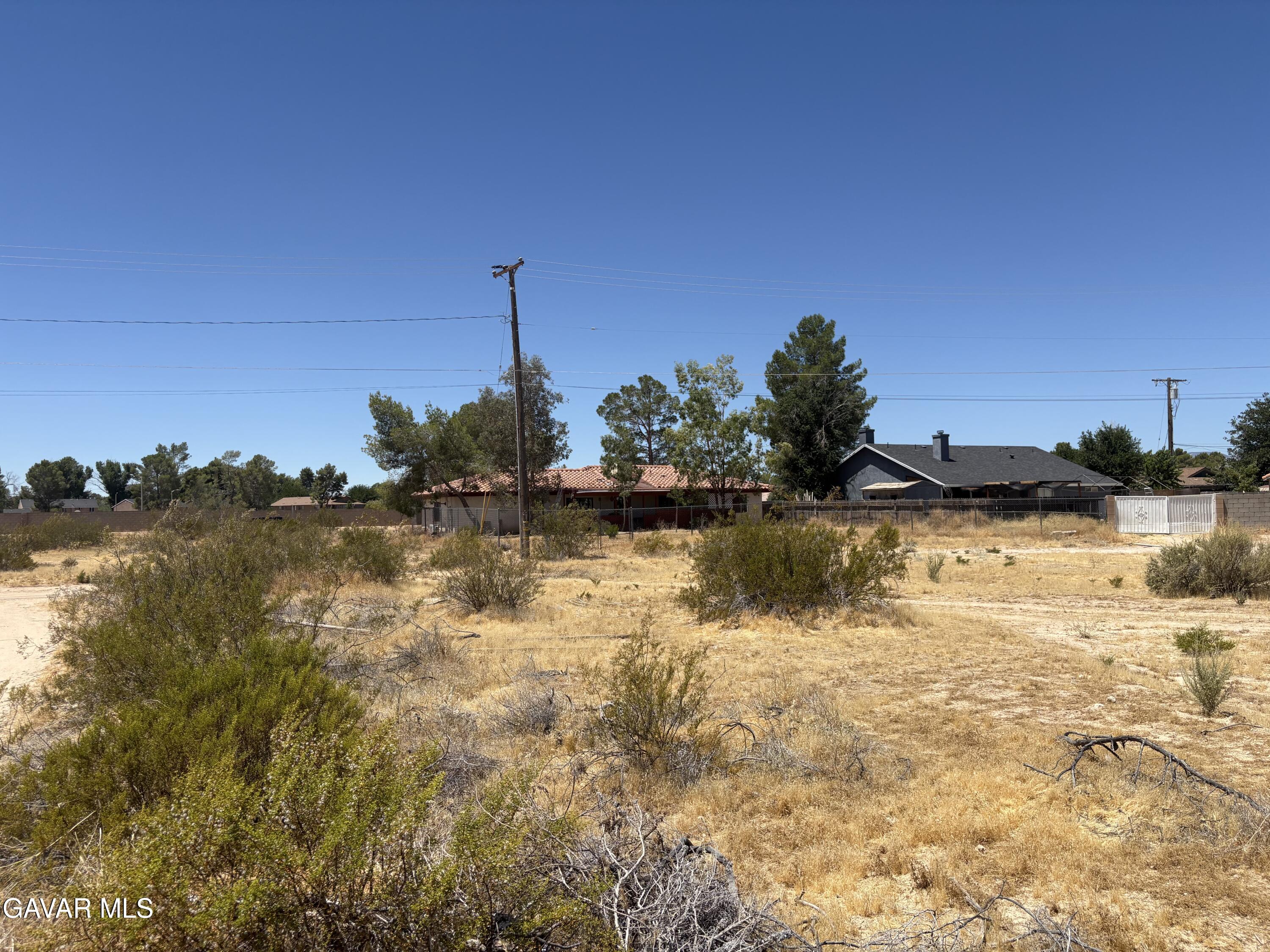 Reed Place Property Photo 6