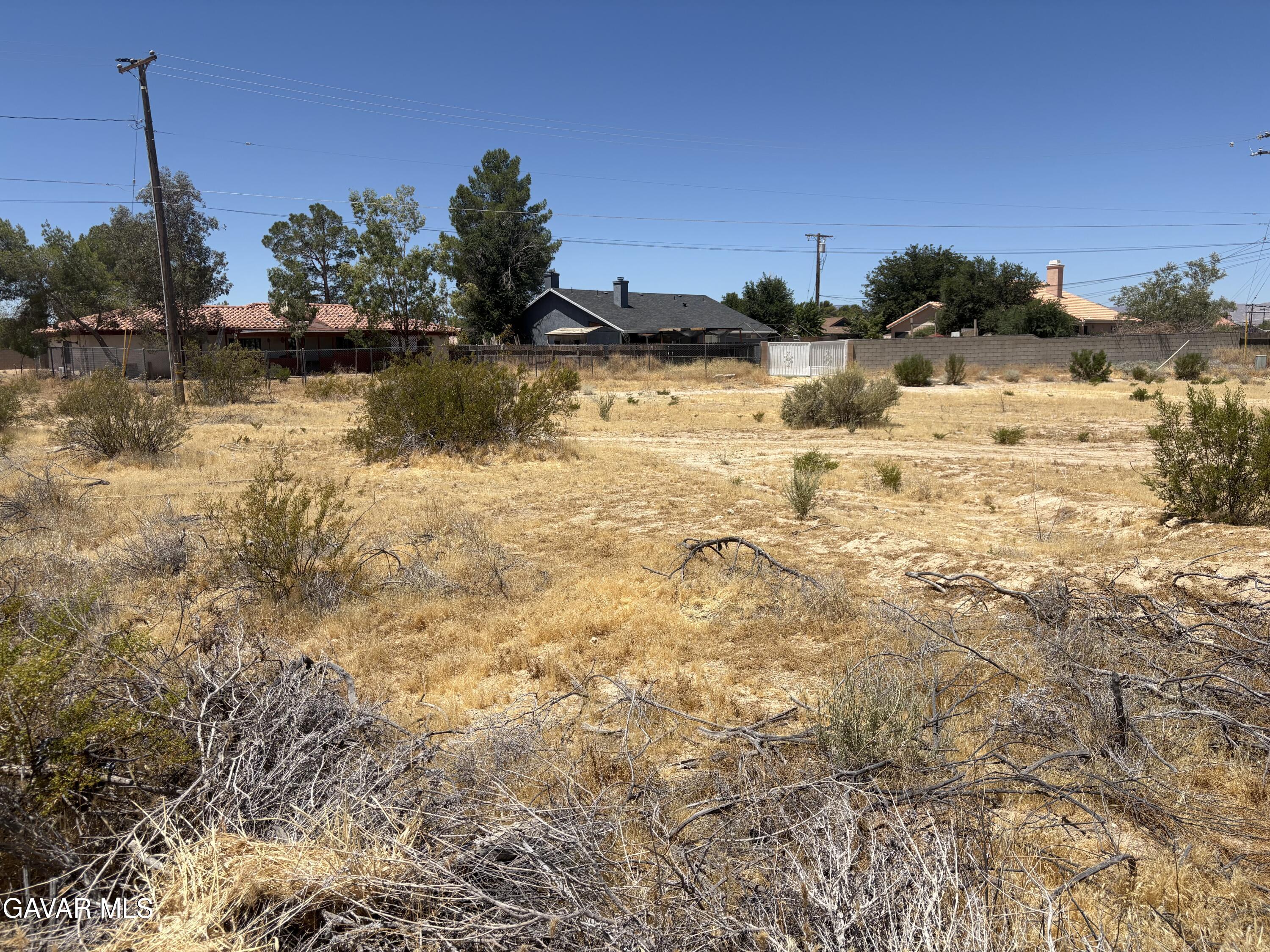 Reed Place Property Photo 8