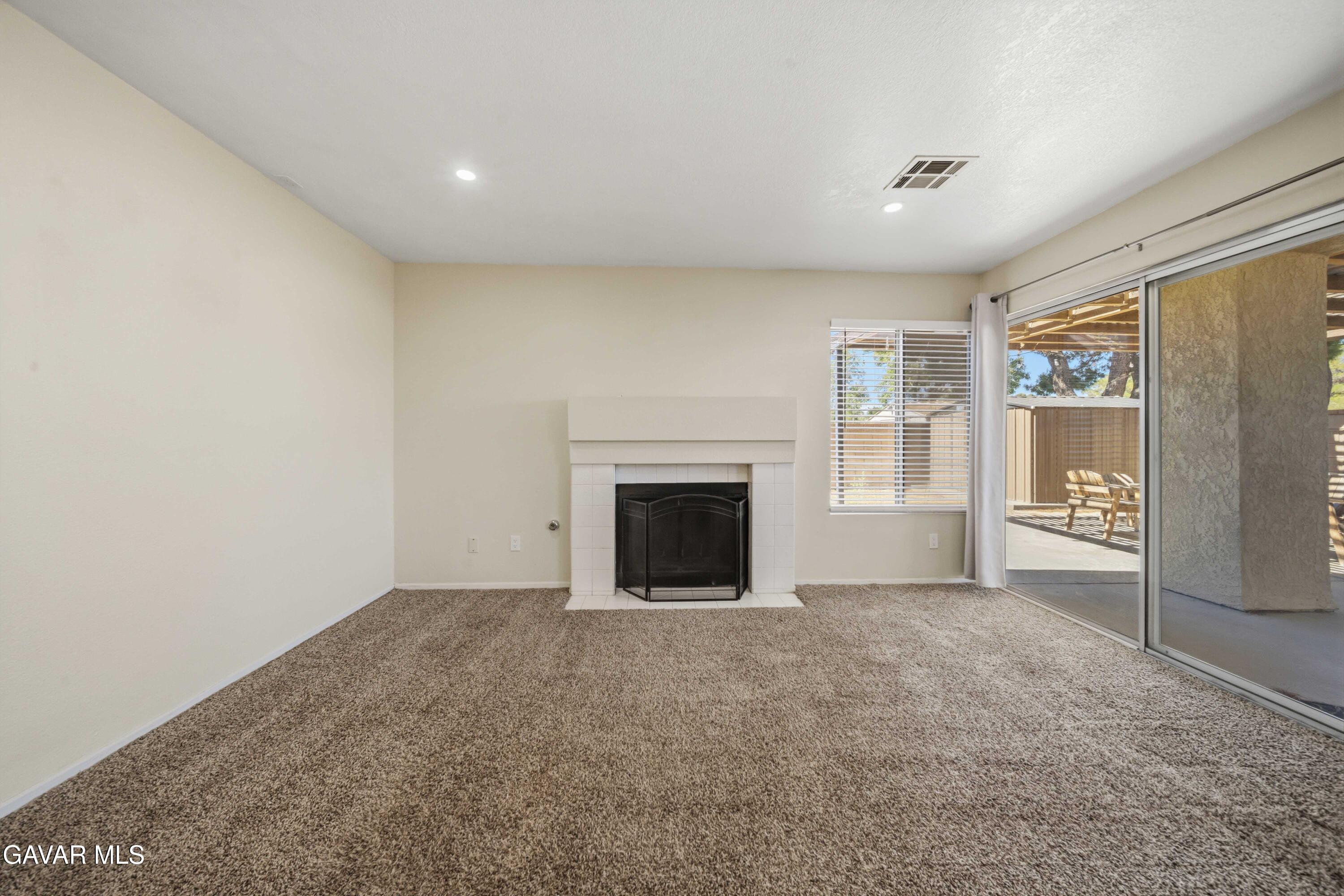 43753 Rialto Drive Property Photo 13
