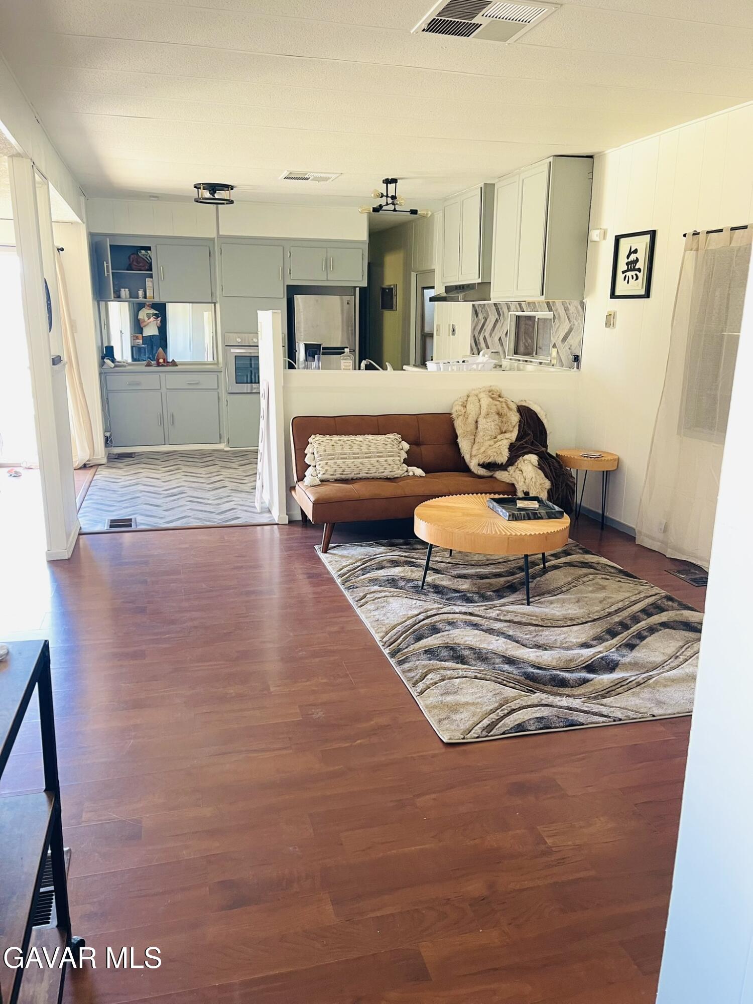 6254 Roadrunner Avenue Property Photo 3