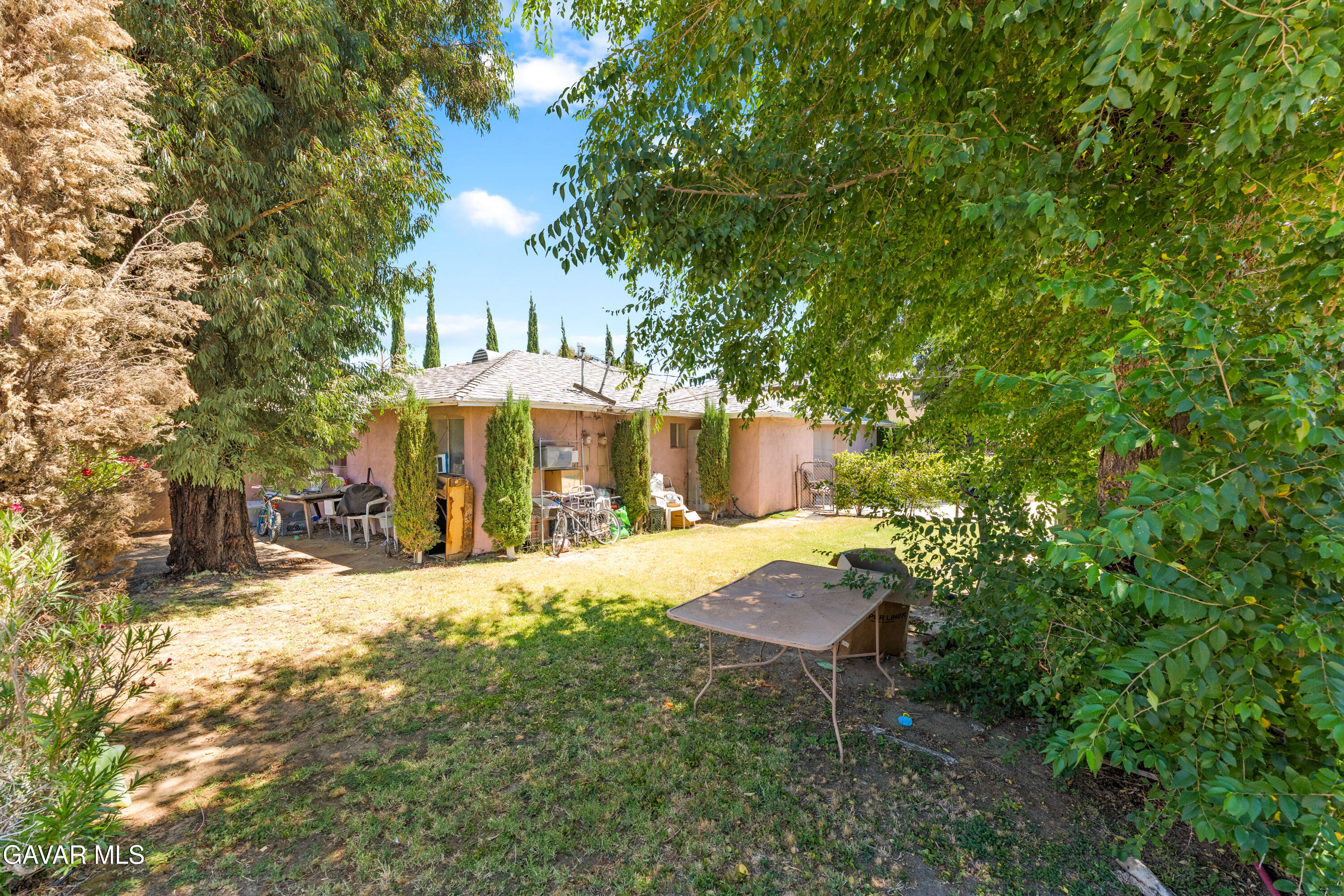 406 & 408 E Avenue Q7 Property Photo 44