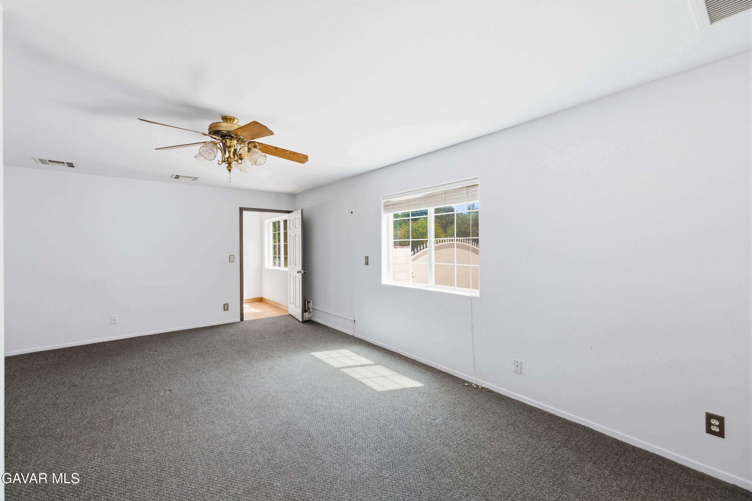 4806 W Avenue M14 Property Photo 19