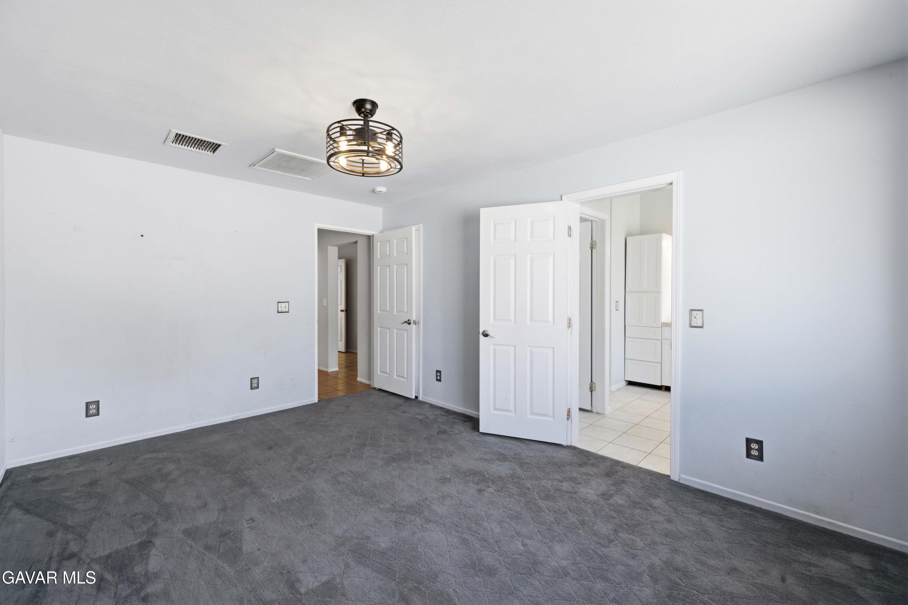 4806 W Avenue M14 Property Photo 25