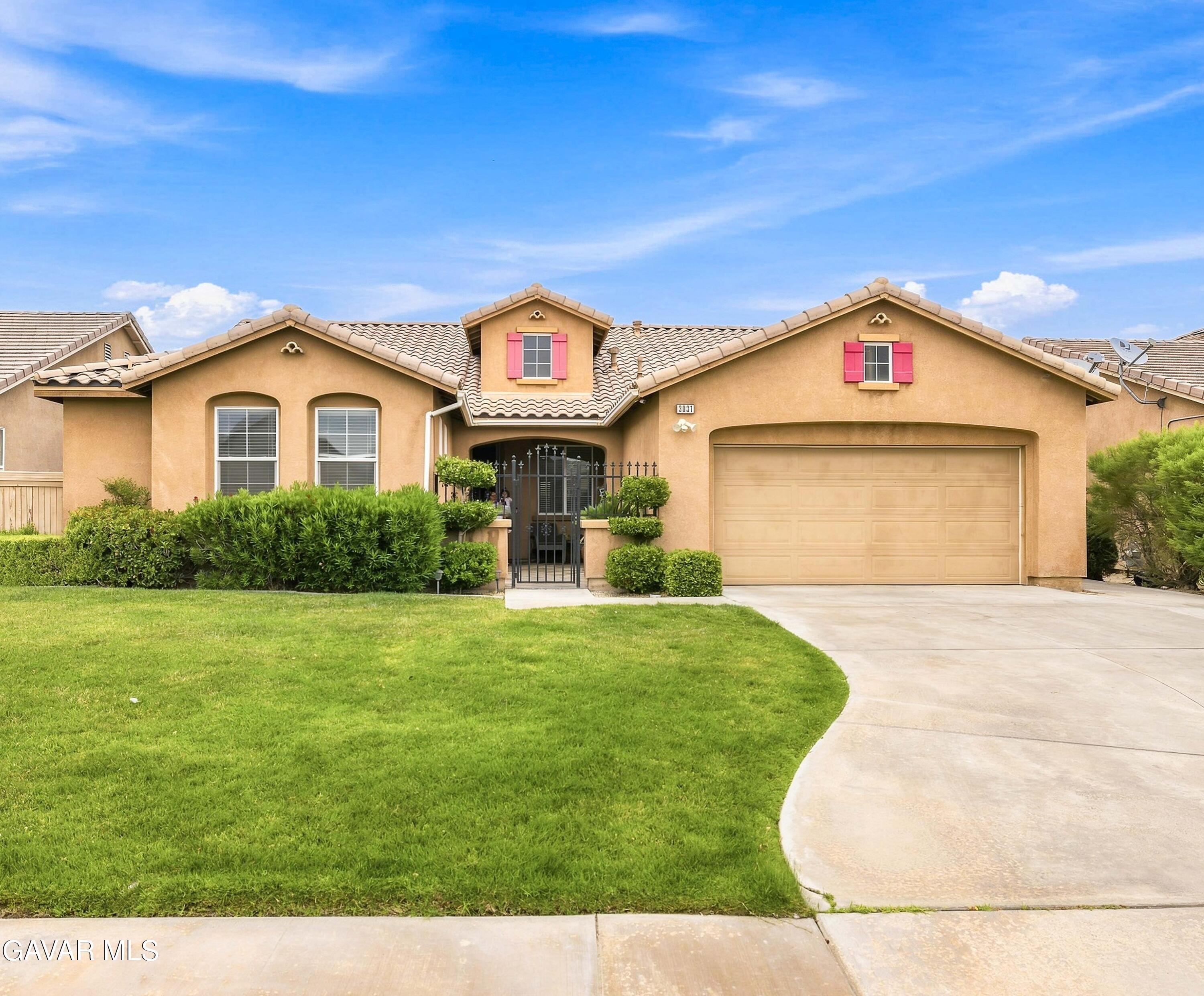 3031 Desert Moon Avenue Property Photo 4