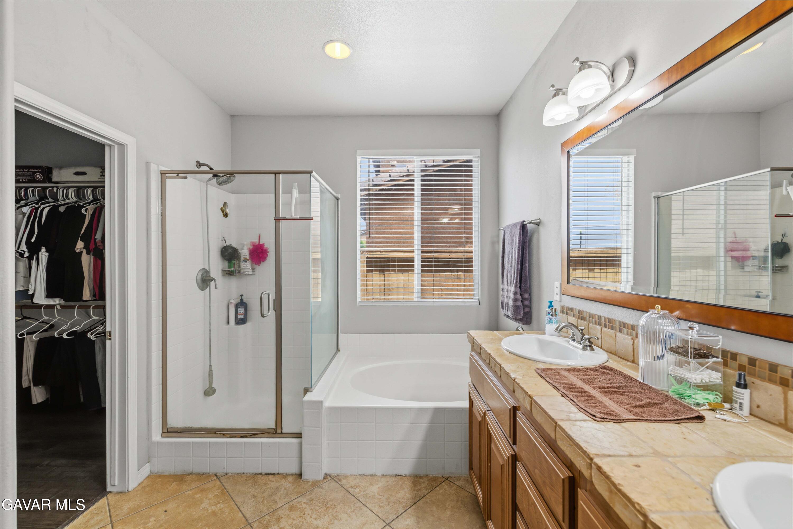 3031 Desert Moon Avenue Property Photo 35