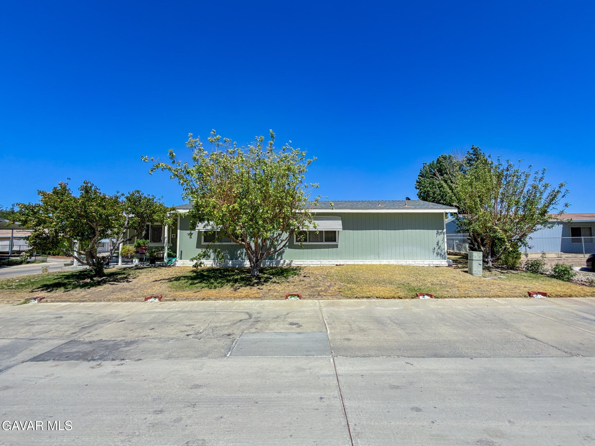 45465 E 25th, Spc 26 Property Photo 45