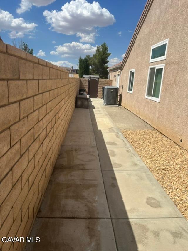 1000 Royal Palm Drive Property Photo 8