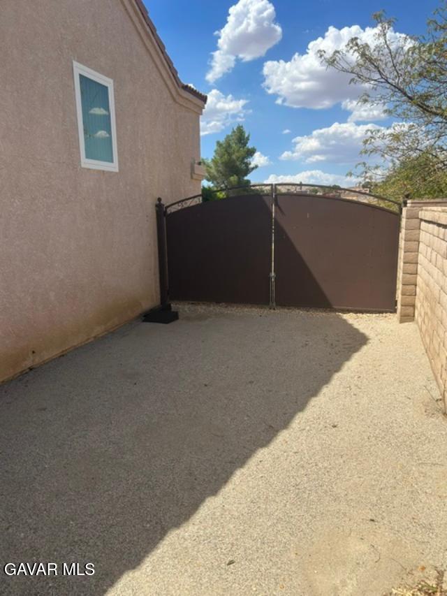 1000 Royal Palm Drive Property Photo 10