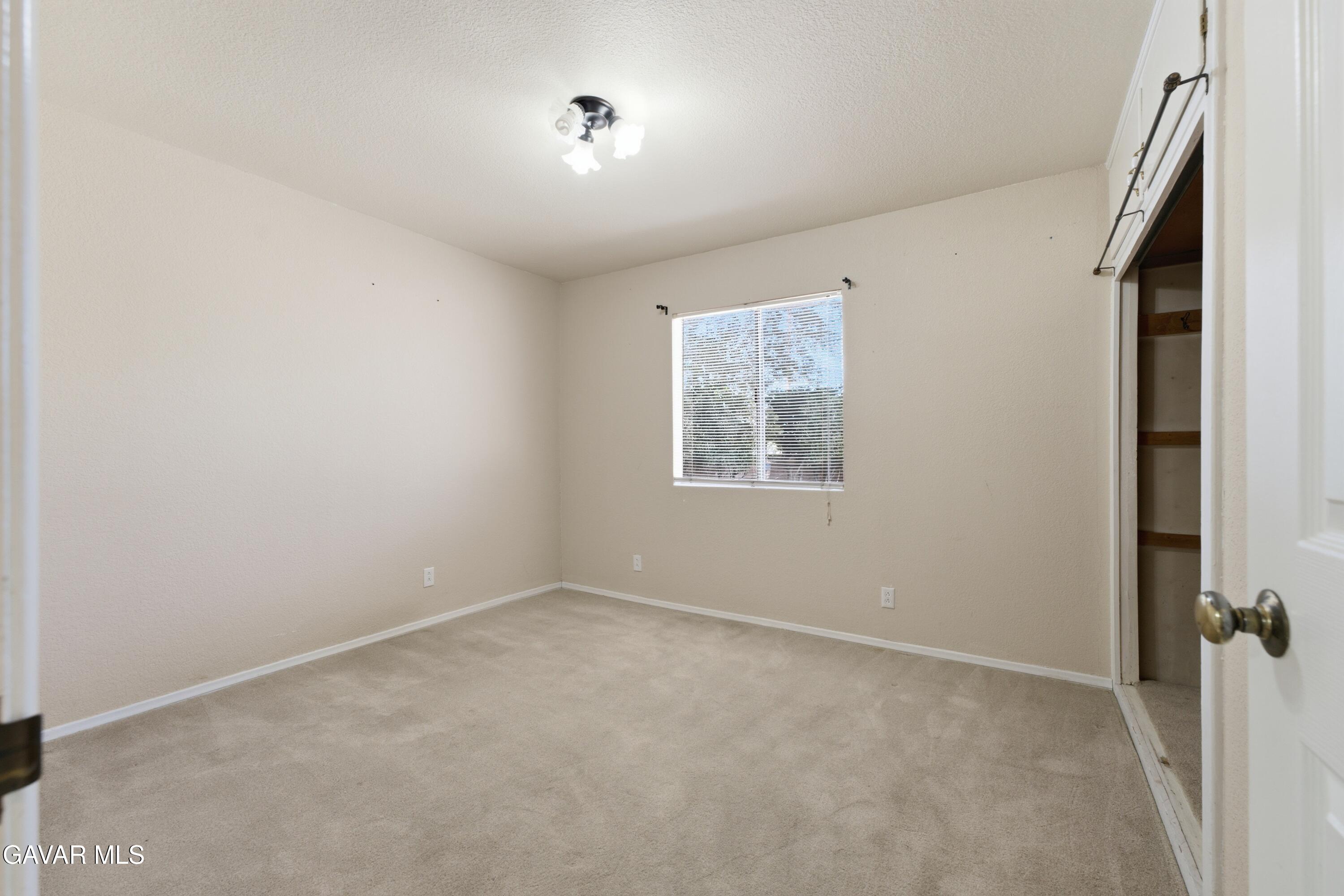 1222 West Avenue J15 Property Photo 16