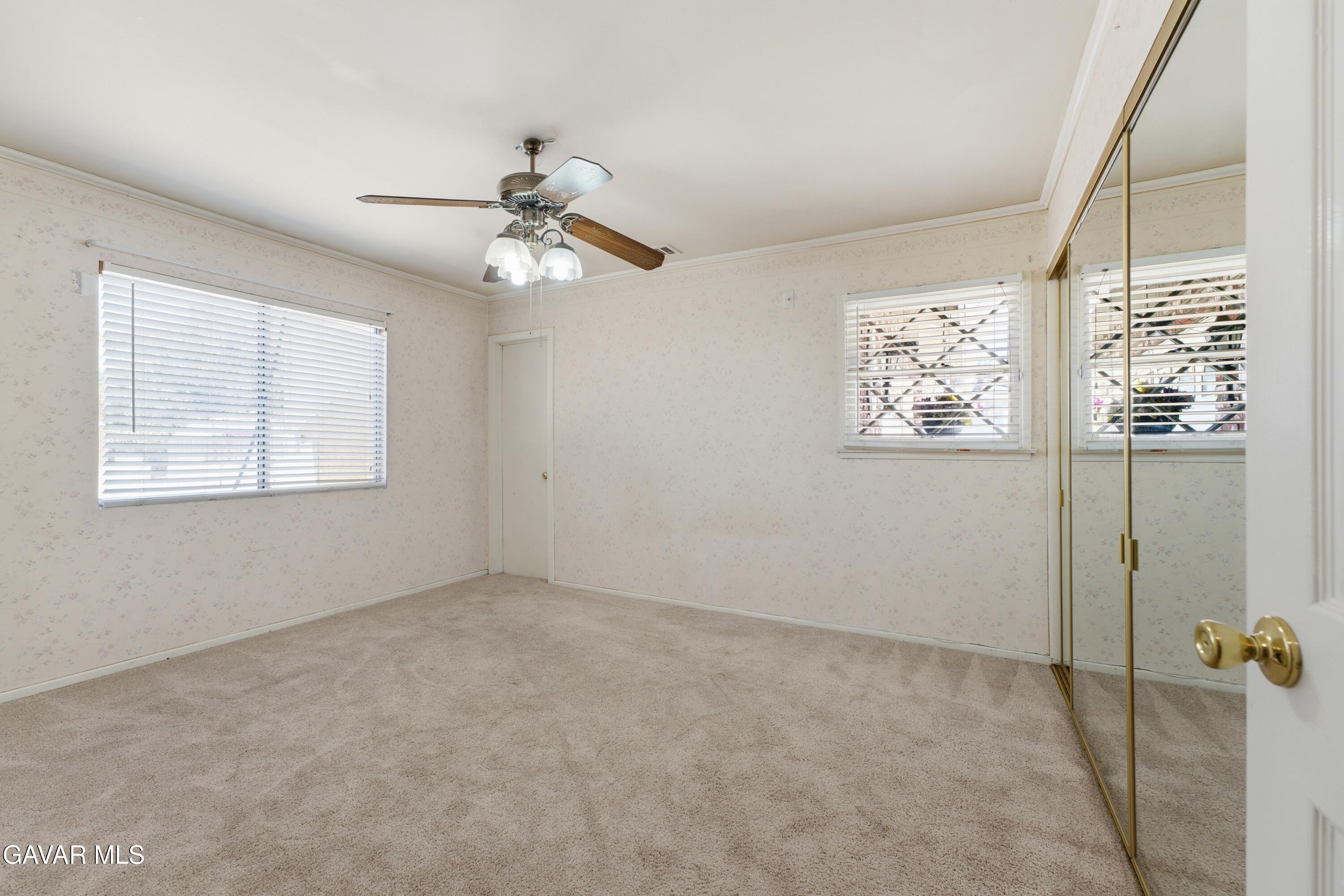 1222 West Avenue J15 Property Photo 17
