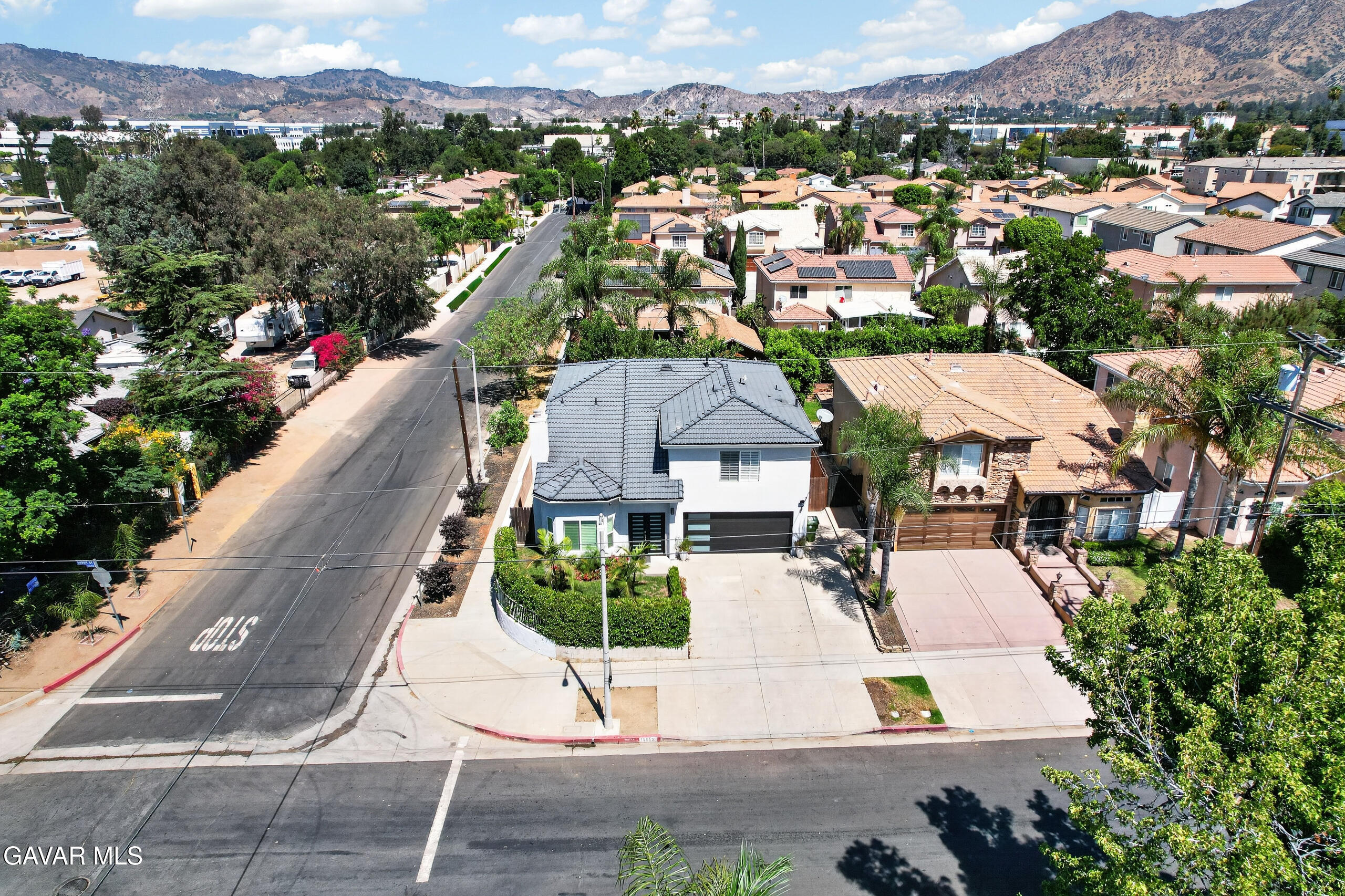 15553 Cobalt Street Property Photo 3