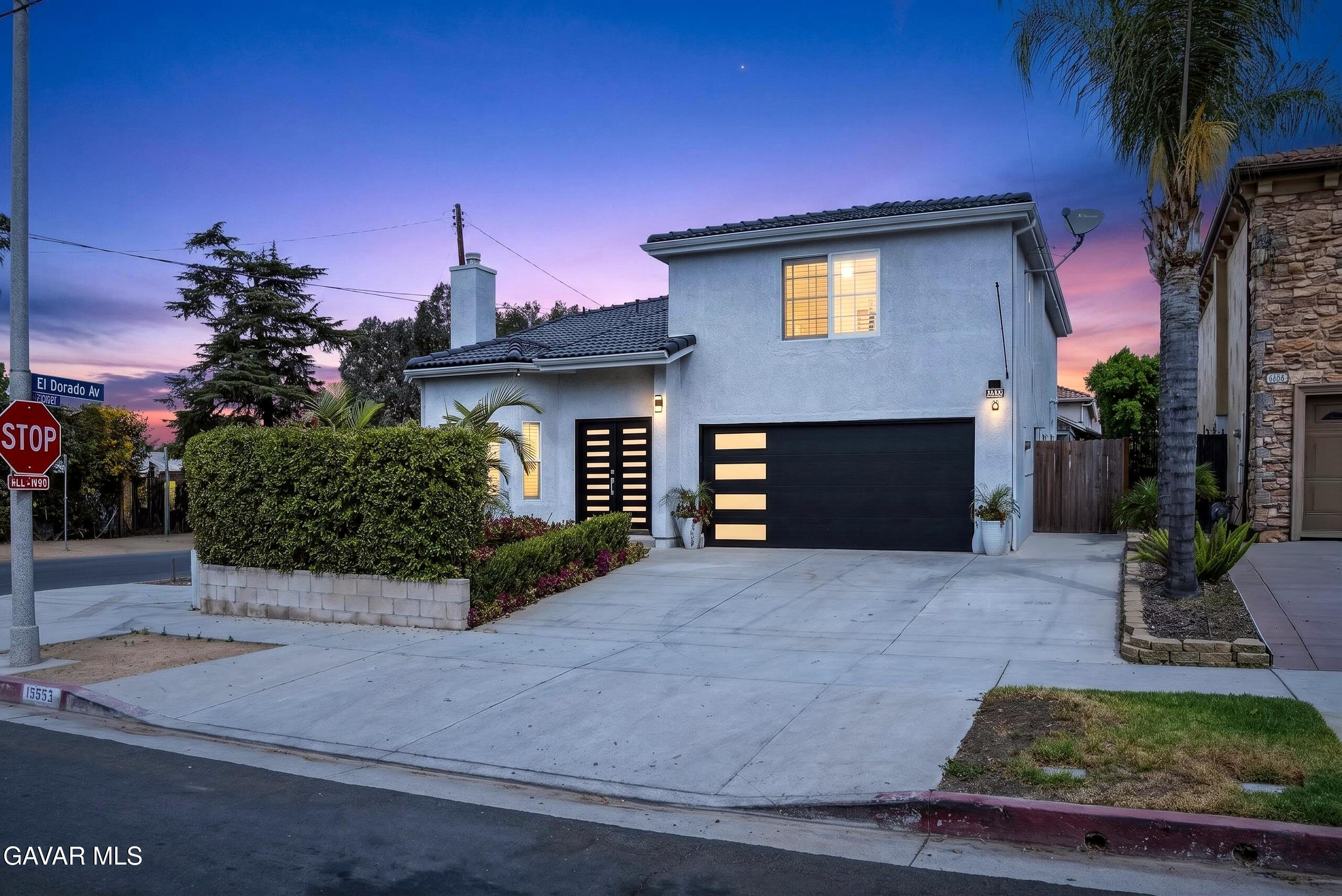 15553 Cobalt Street Property Photo 8